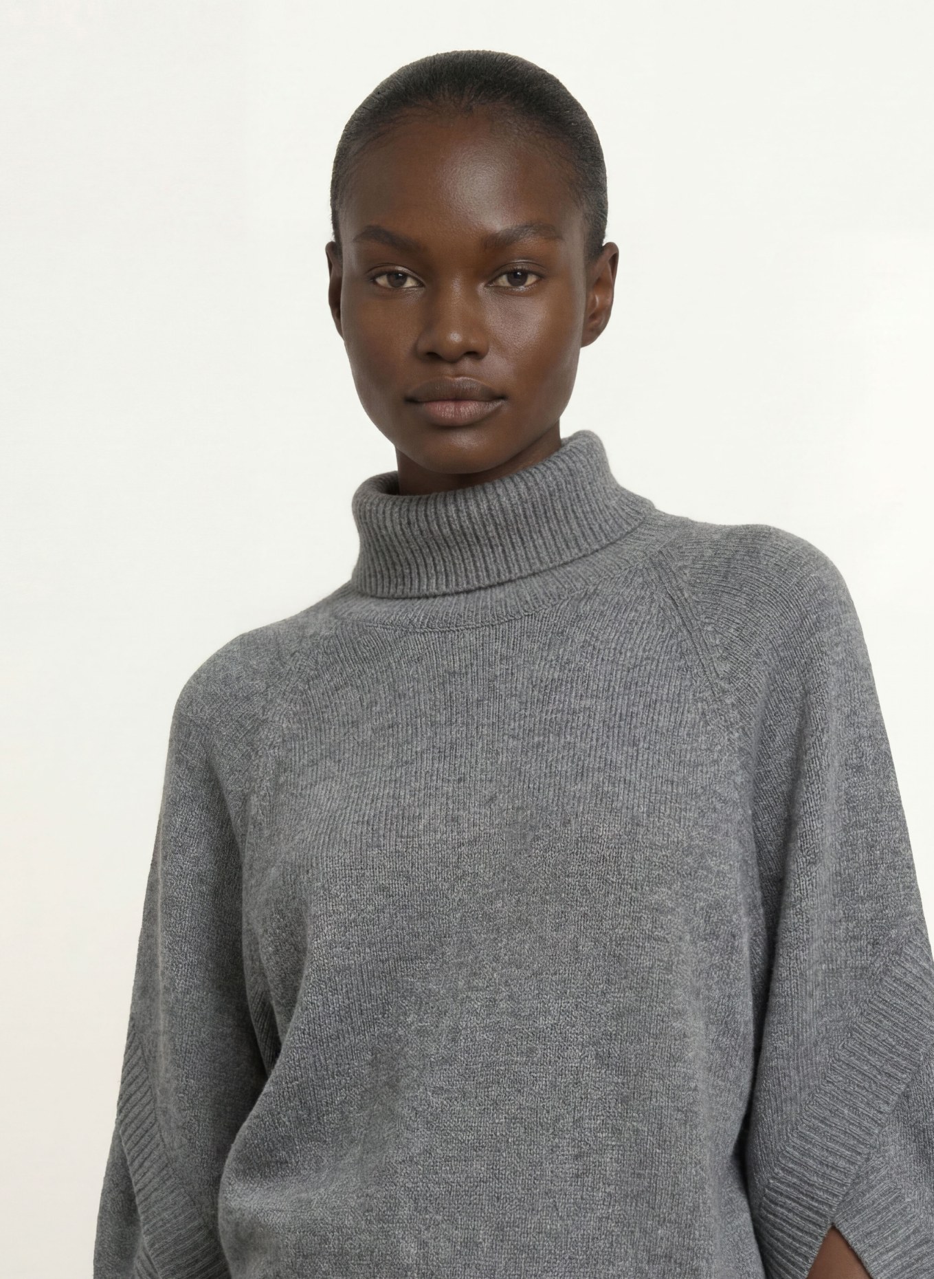 SEM PER LEI Cashmere turtleneck sweater: GRAY