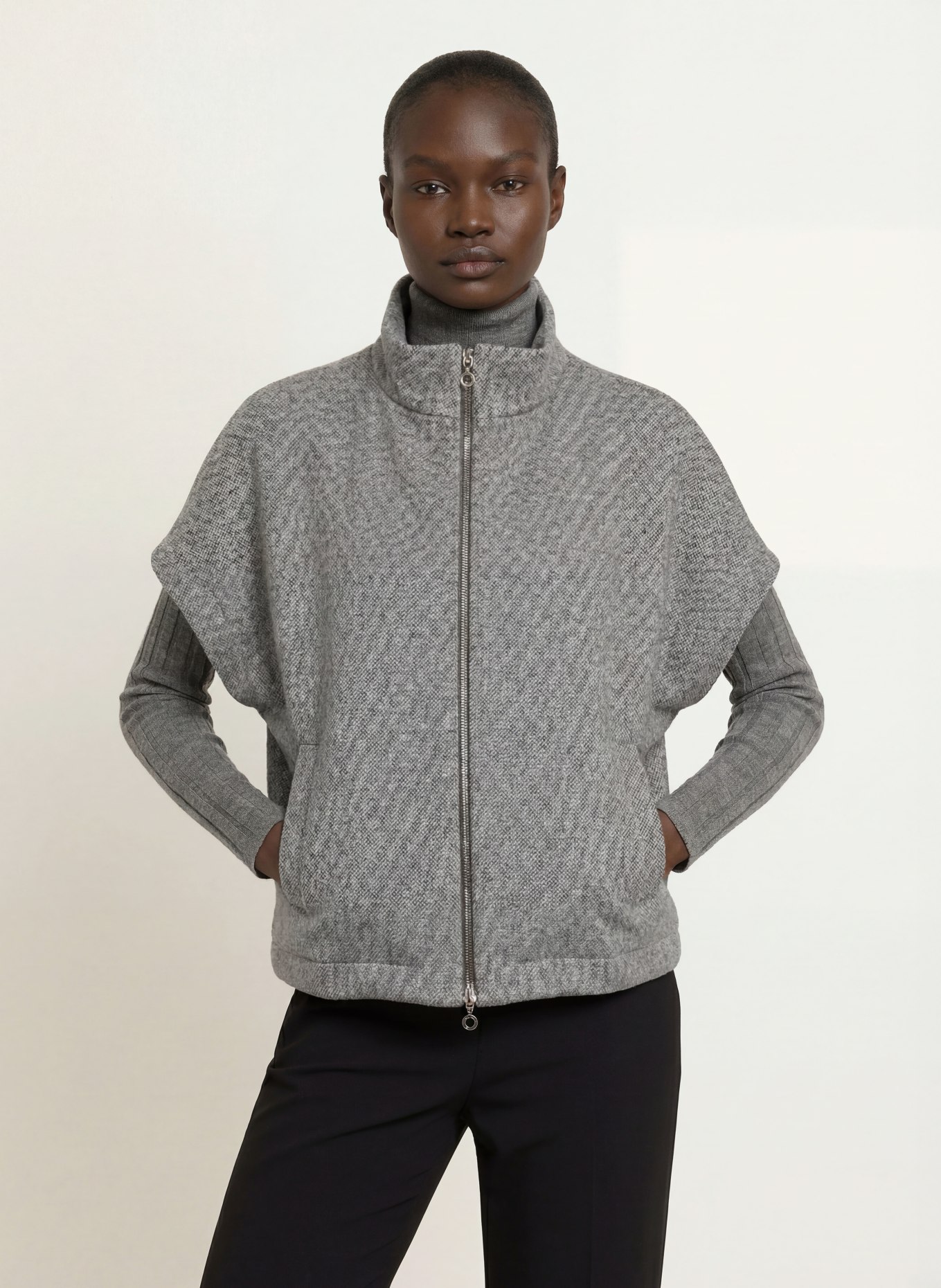 SEM PER LEI Vest: GRAY