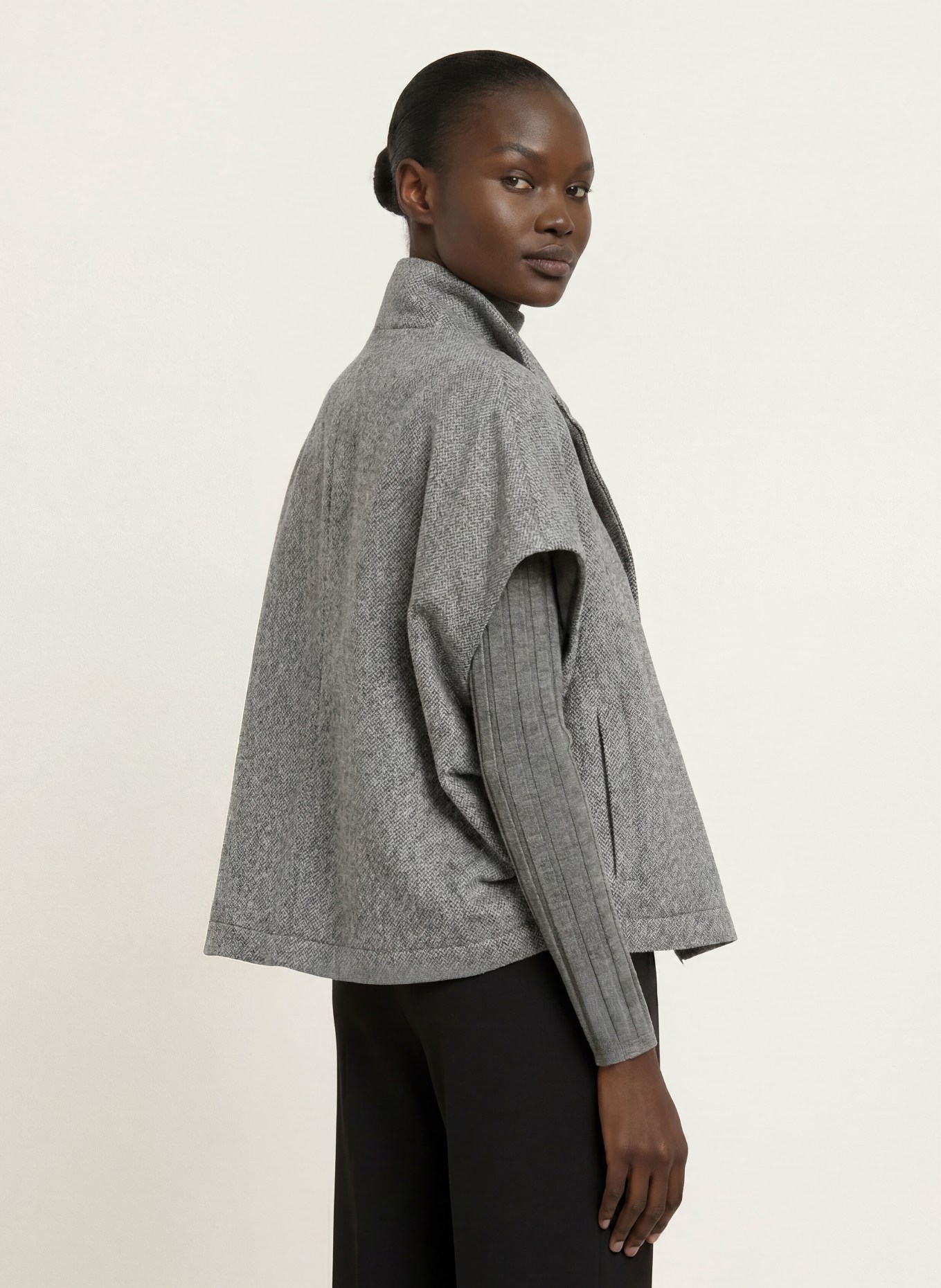 SEM PER LEI Vest: GRAY