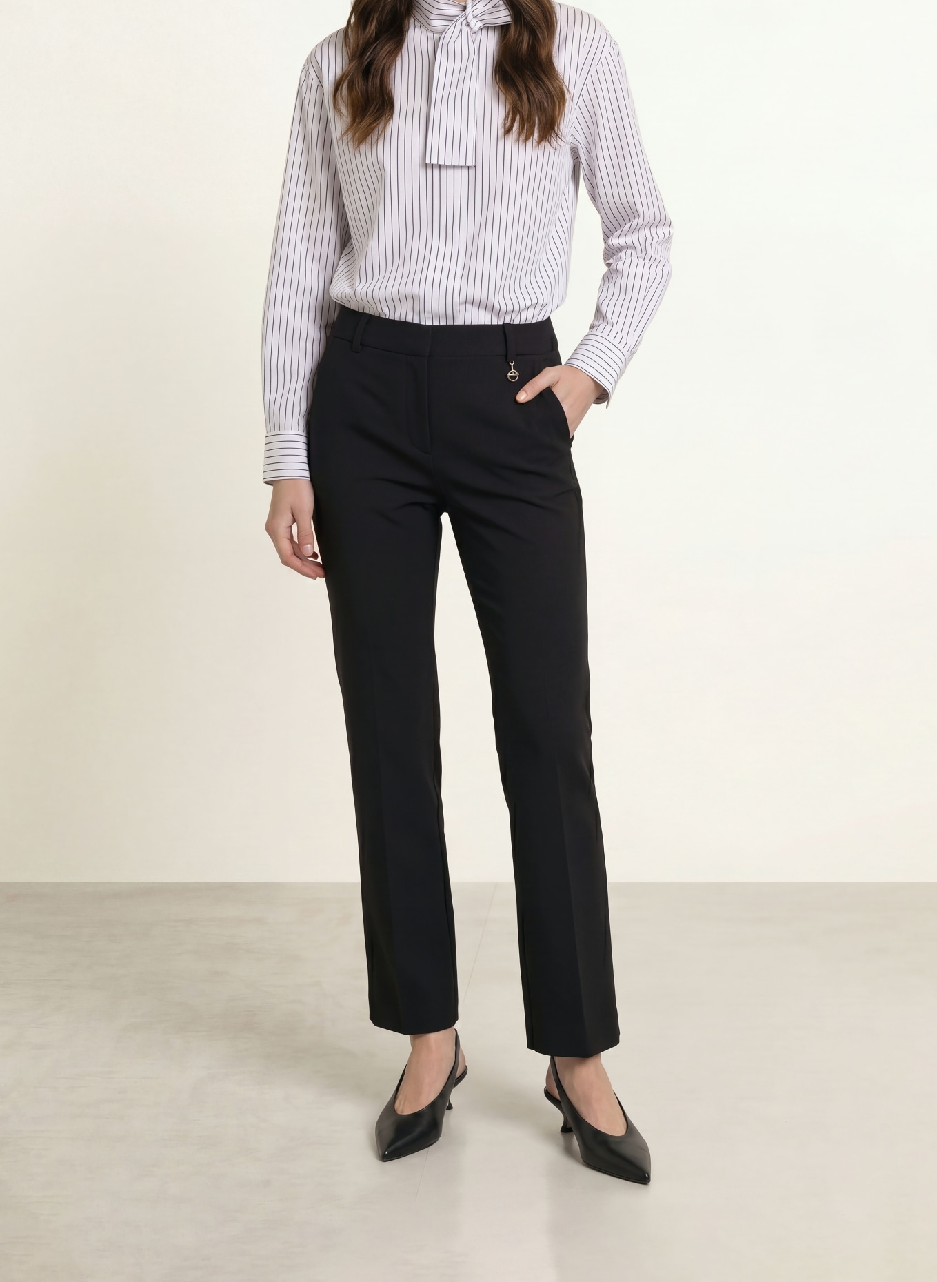 SEM PER LEI Pantaloni bootcut din jersey: NEGRU