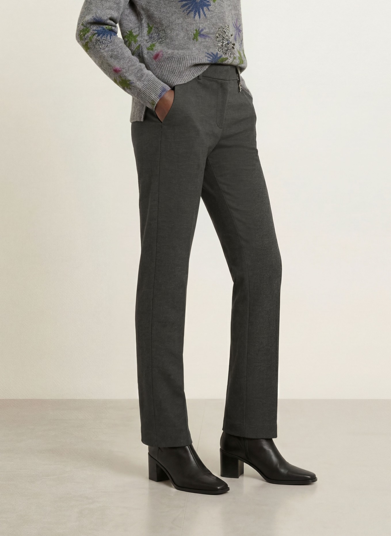 SEM PER LEI Bootcut jersey pants: DARK GRAY
