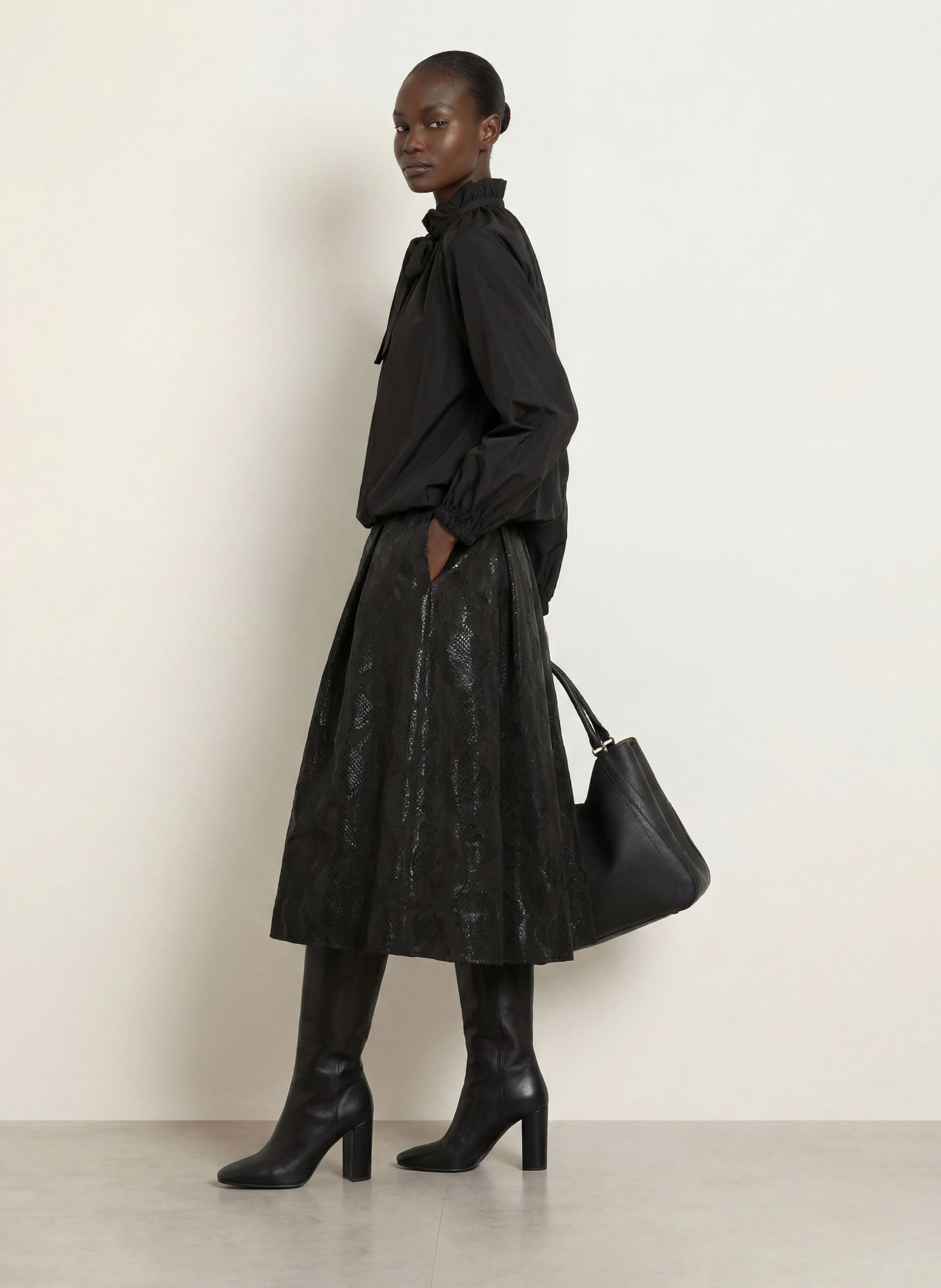 SEM PER LEI Pleated jacquard skirt: BLACK