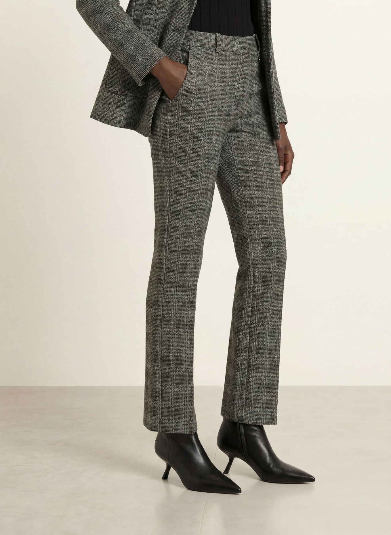 SEM PER LEI Pantalons: NOIR / BEIGE / BLEU CLAIR