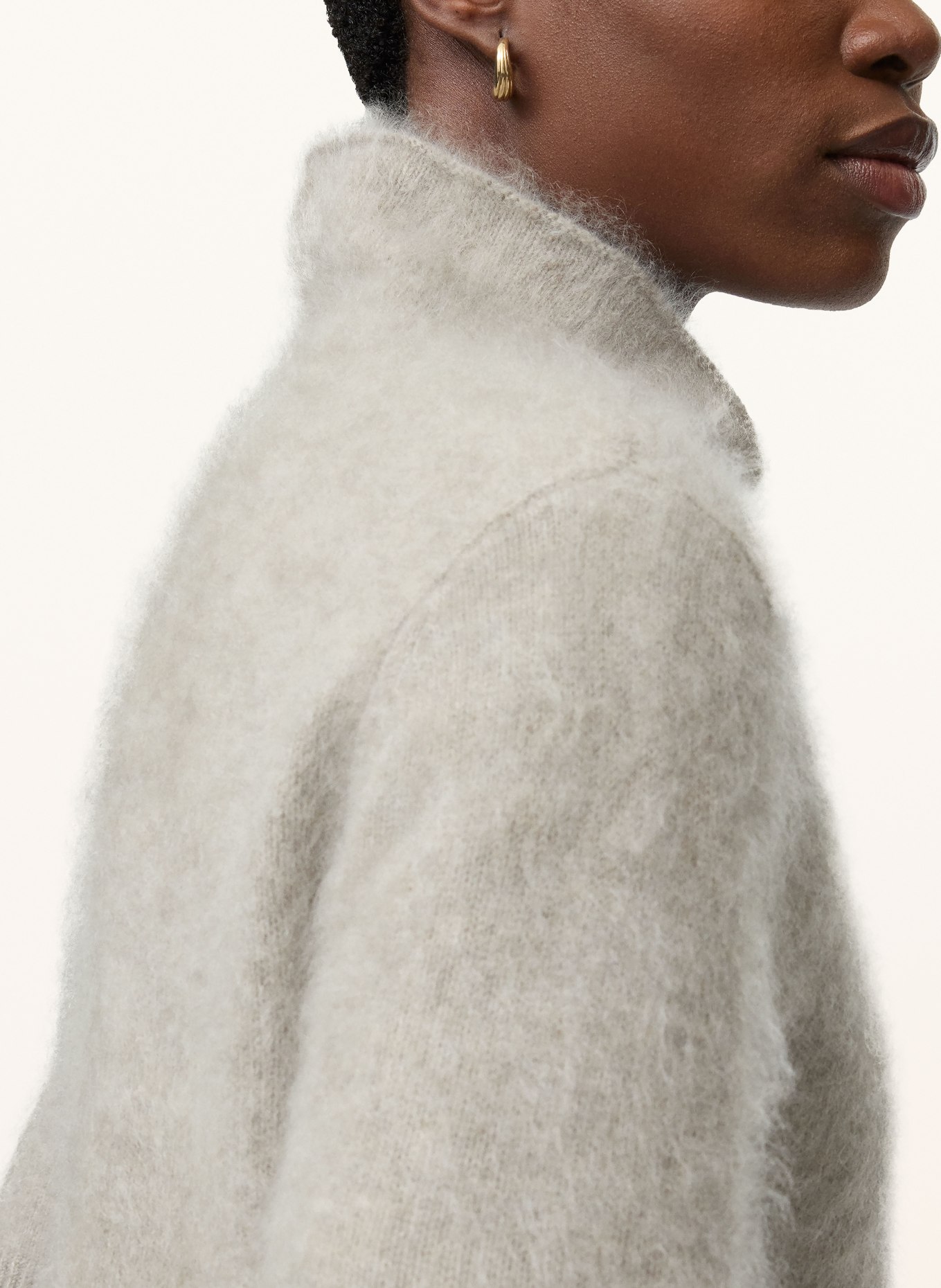 SOFT GOAT Strickshirt aus Cashmere: GRAU