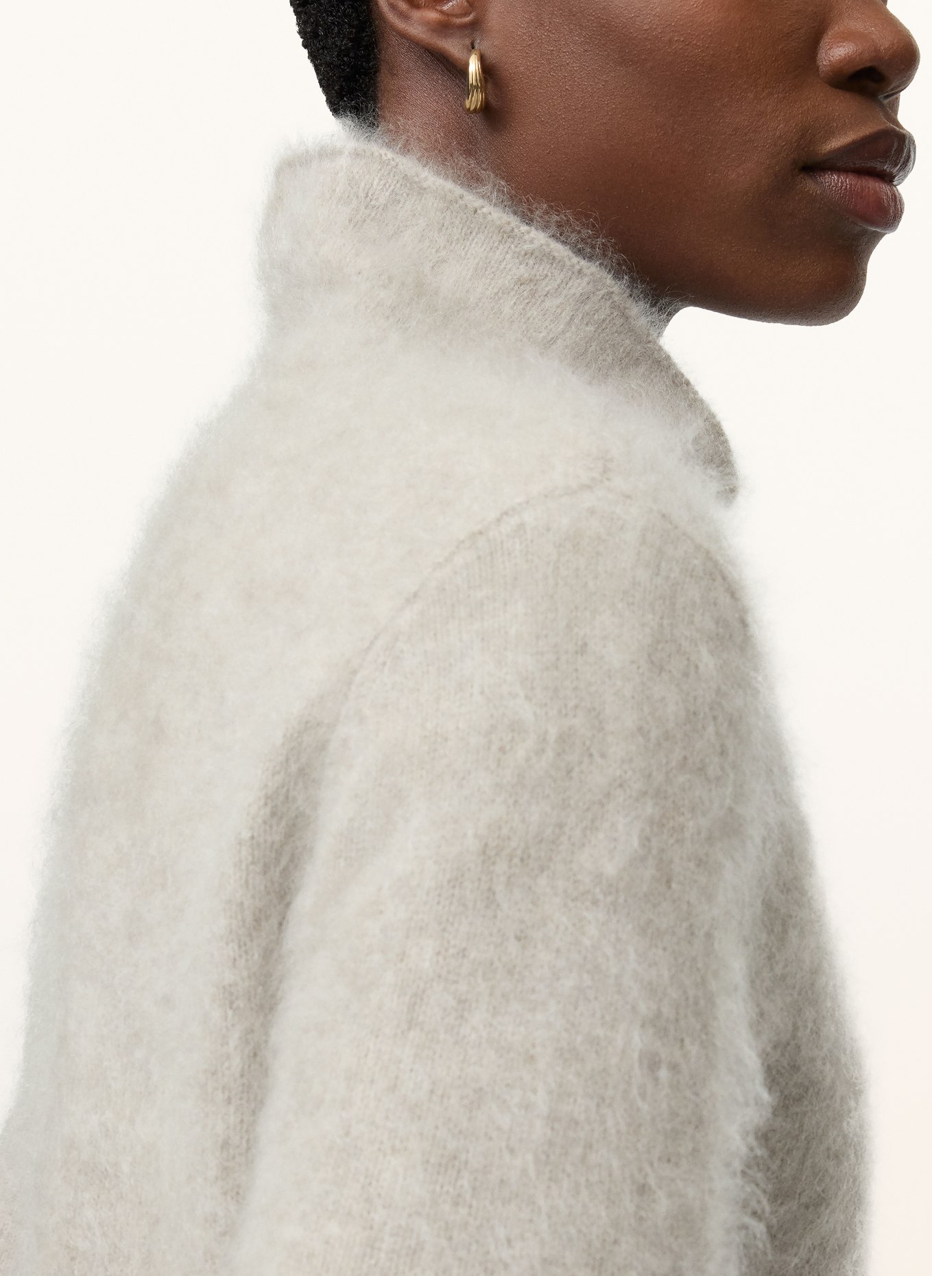 SOFT GOAT Strickshirt aus Cashmere: HELLGRAU