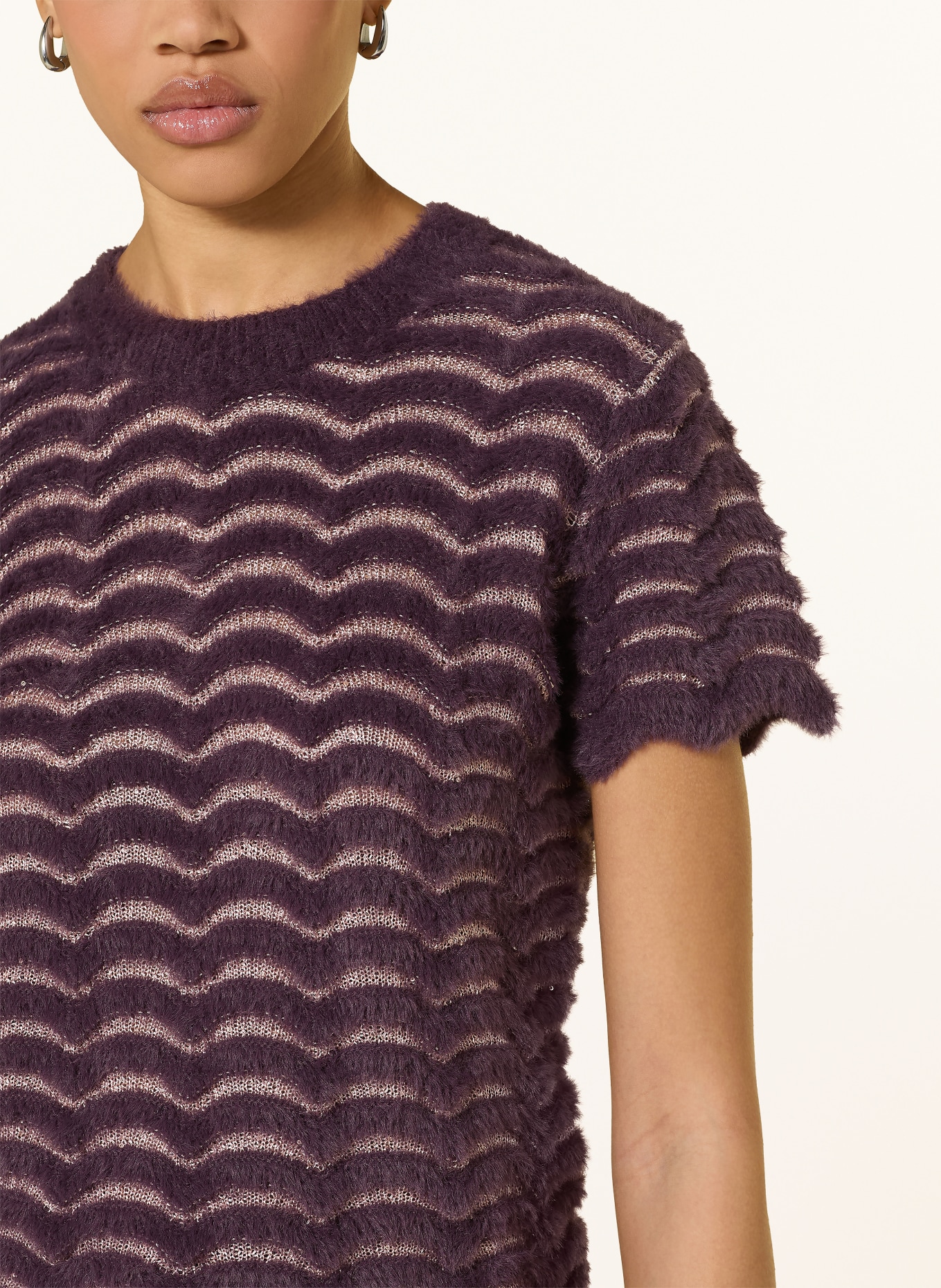 Rich & Royal Strickshirt mit Pailletten: DUNKELLILA / ROSÉGOLD