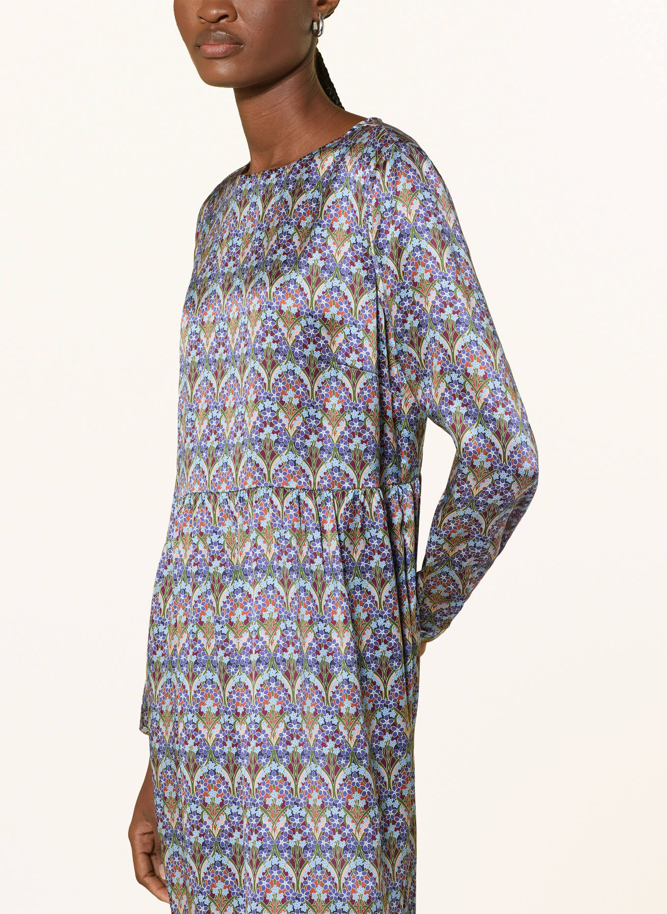 Rich & Royal Rochie din satin: ALBASTRU / MOV ÎNCHIS / VERDE
