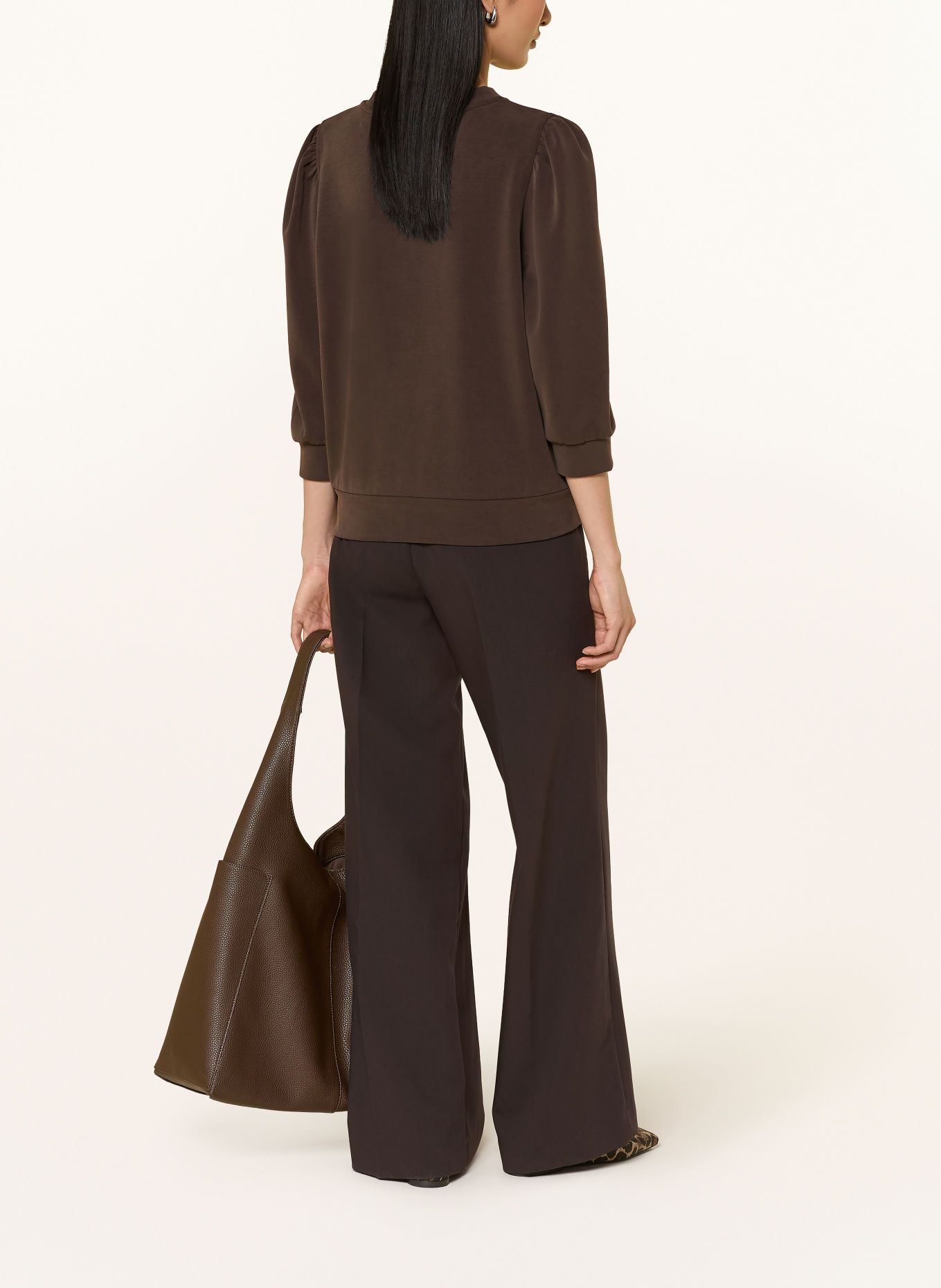 Rich & Royal Sweatshirt with 3/4 sleeves: BROWN