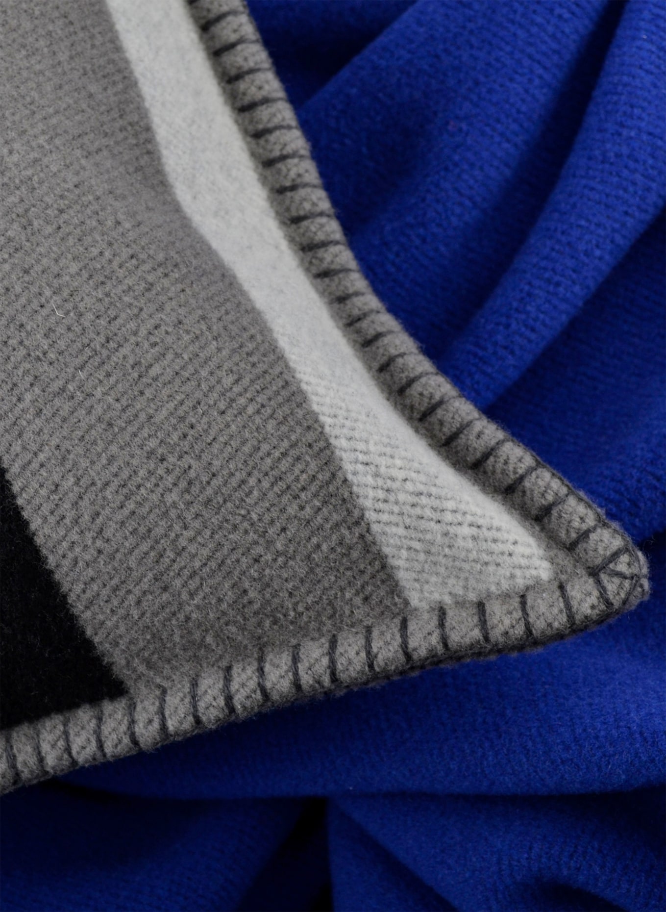 zoeppritz Sierkussenhoes HERITAGE: ZWART / GRIJS / BLAUW