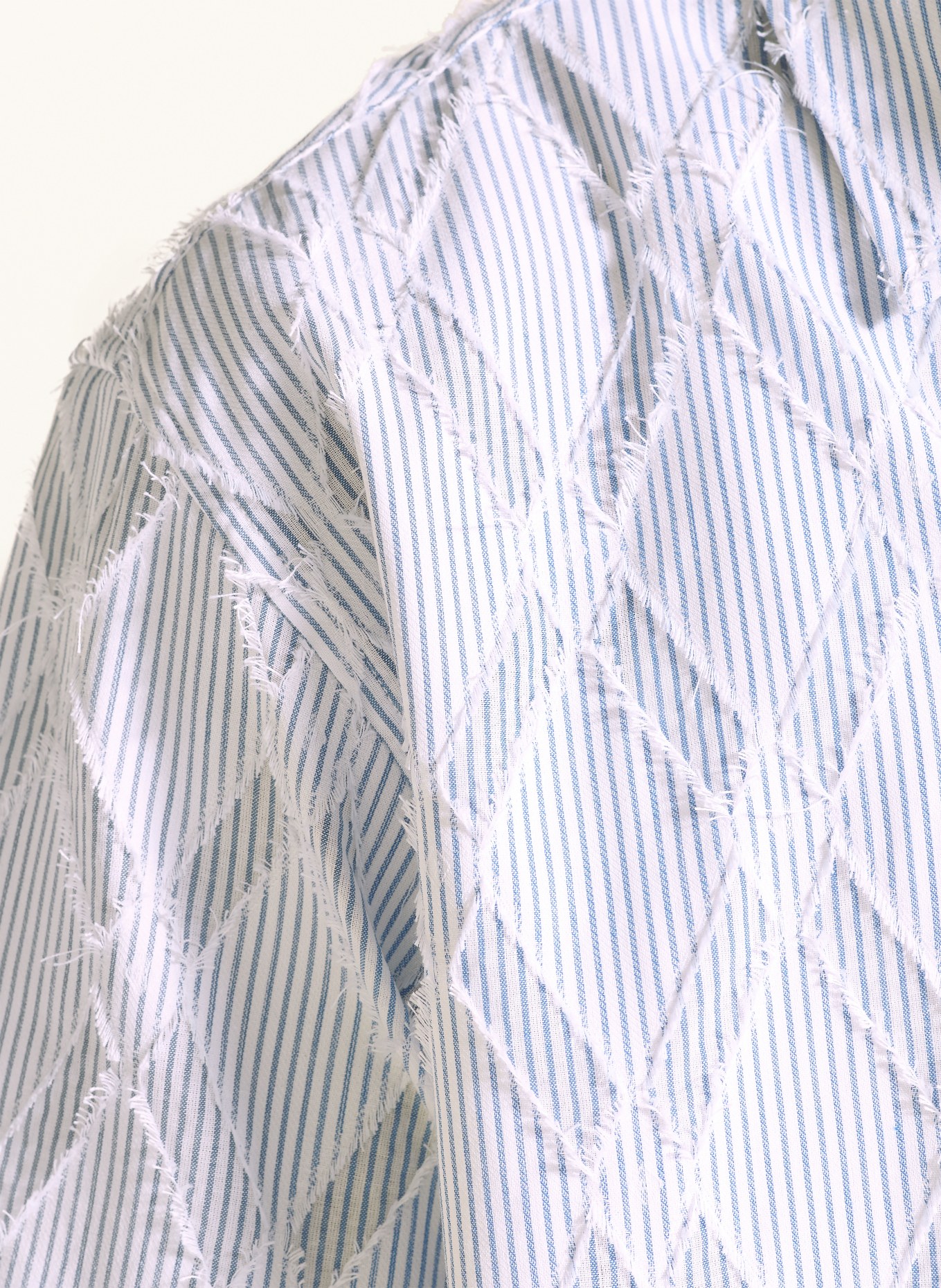 WOODBIRD Kurzarm-Hemd Comfort Fit: BLAU / WEISS