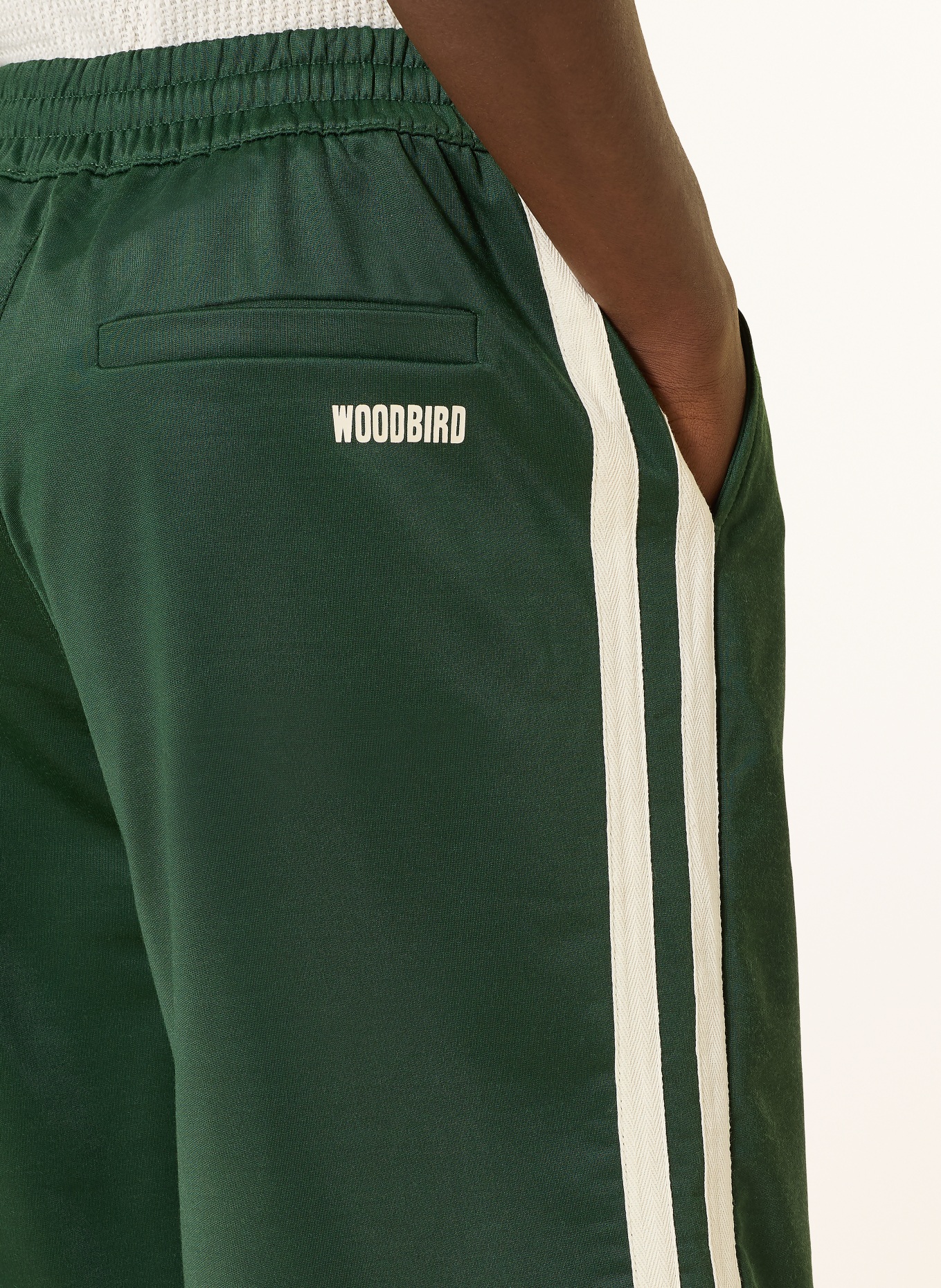 WOODBIRD Shorts WBCHANG: DARK GREEN / CREAM