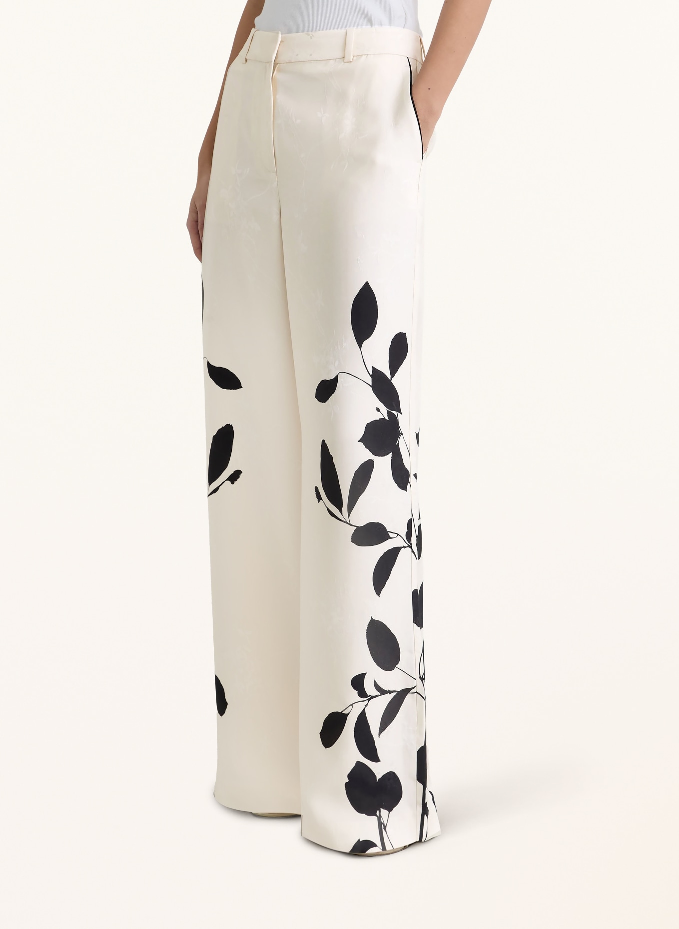 REISS Marlene-broek DELILAH van satijn: LICHTBRUIN / ZWART