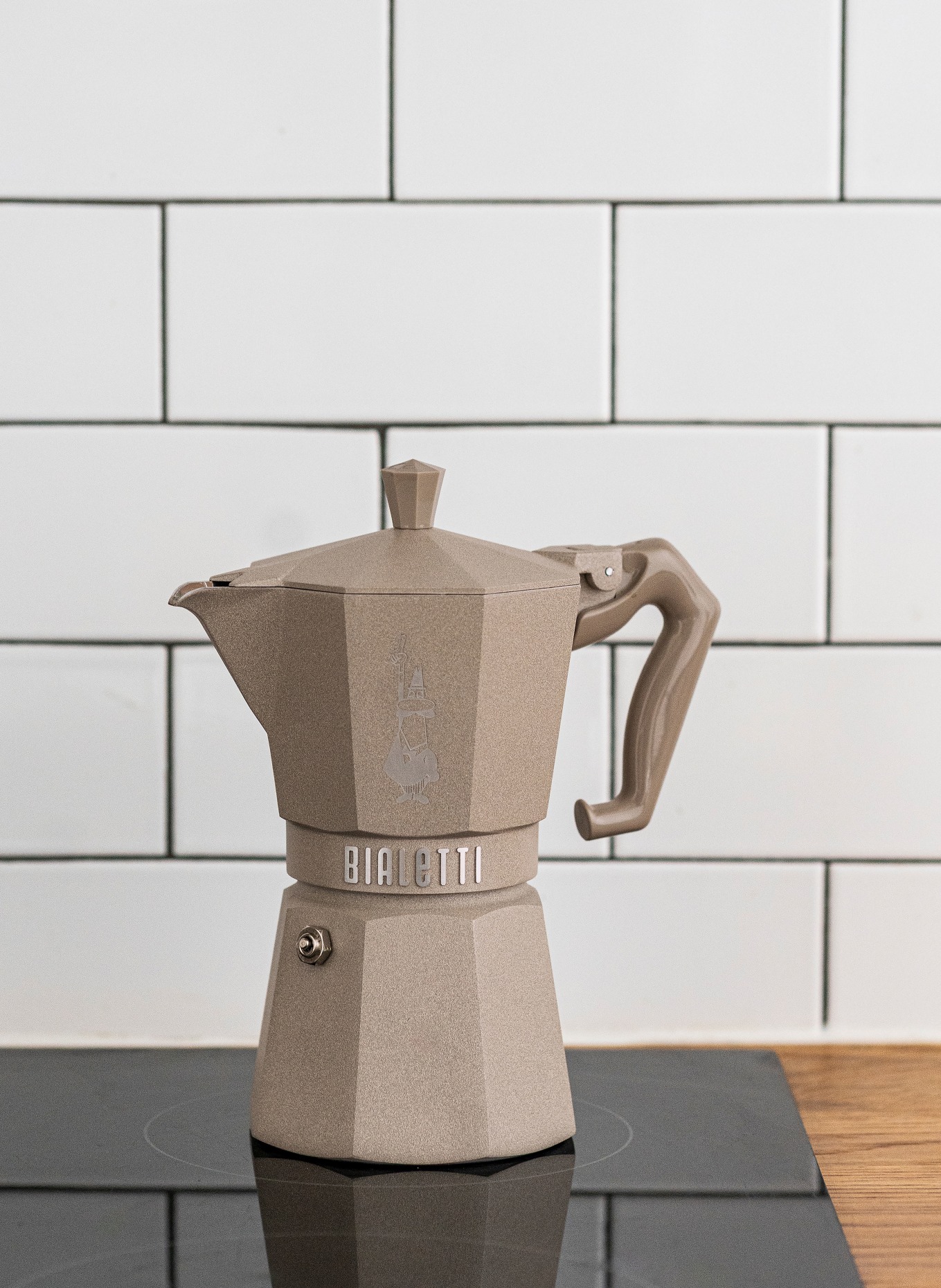DOLCE & GABBANA CASA Cafetière à expresso MOKA EXCLUSIVE: TAUPE