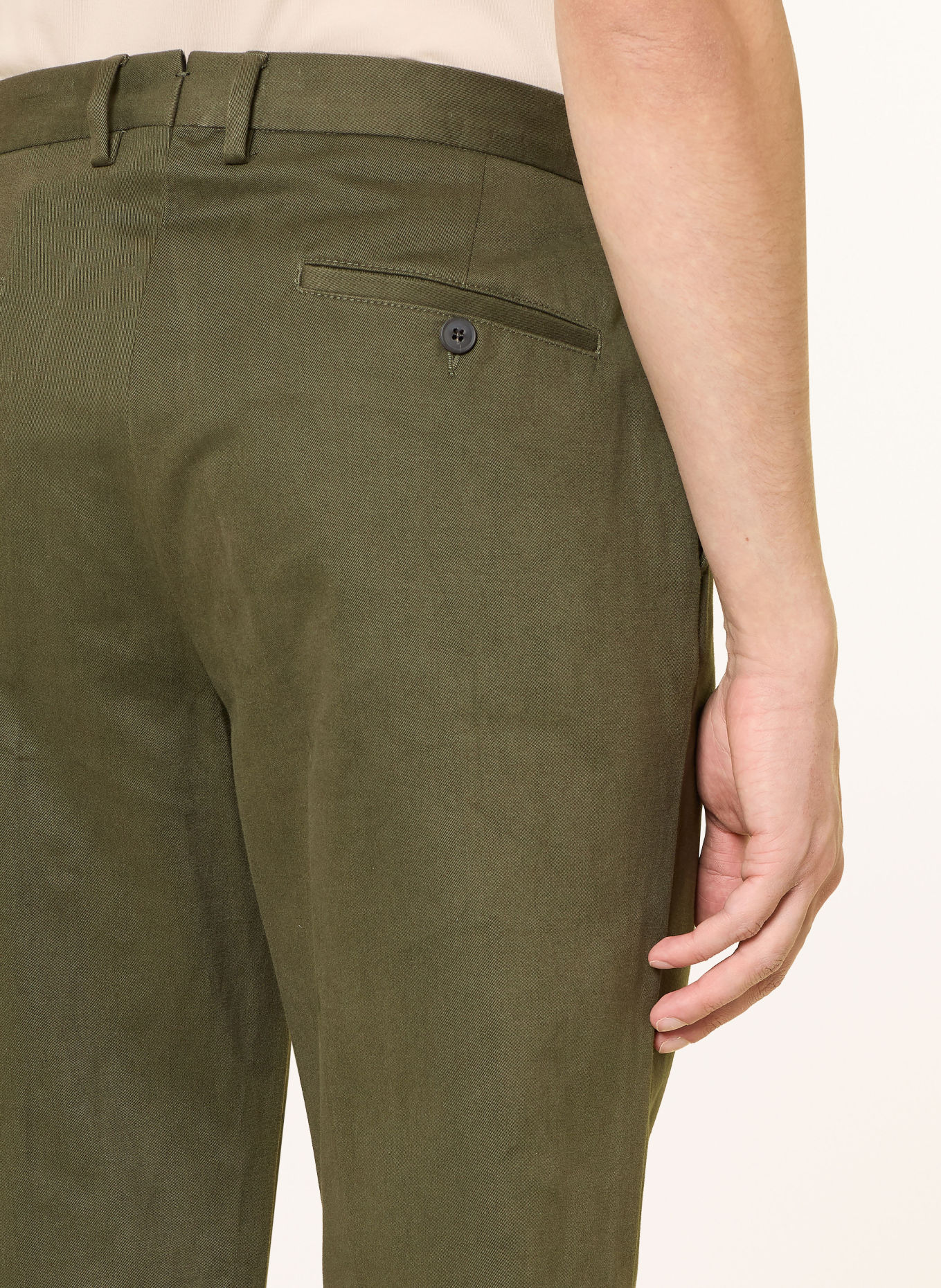 Sunspel Chino Regular Fit: KHAKI