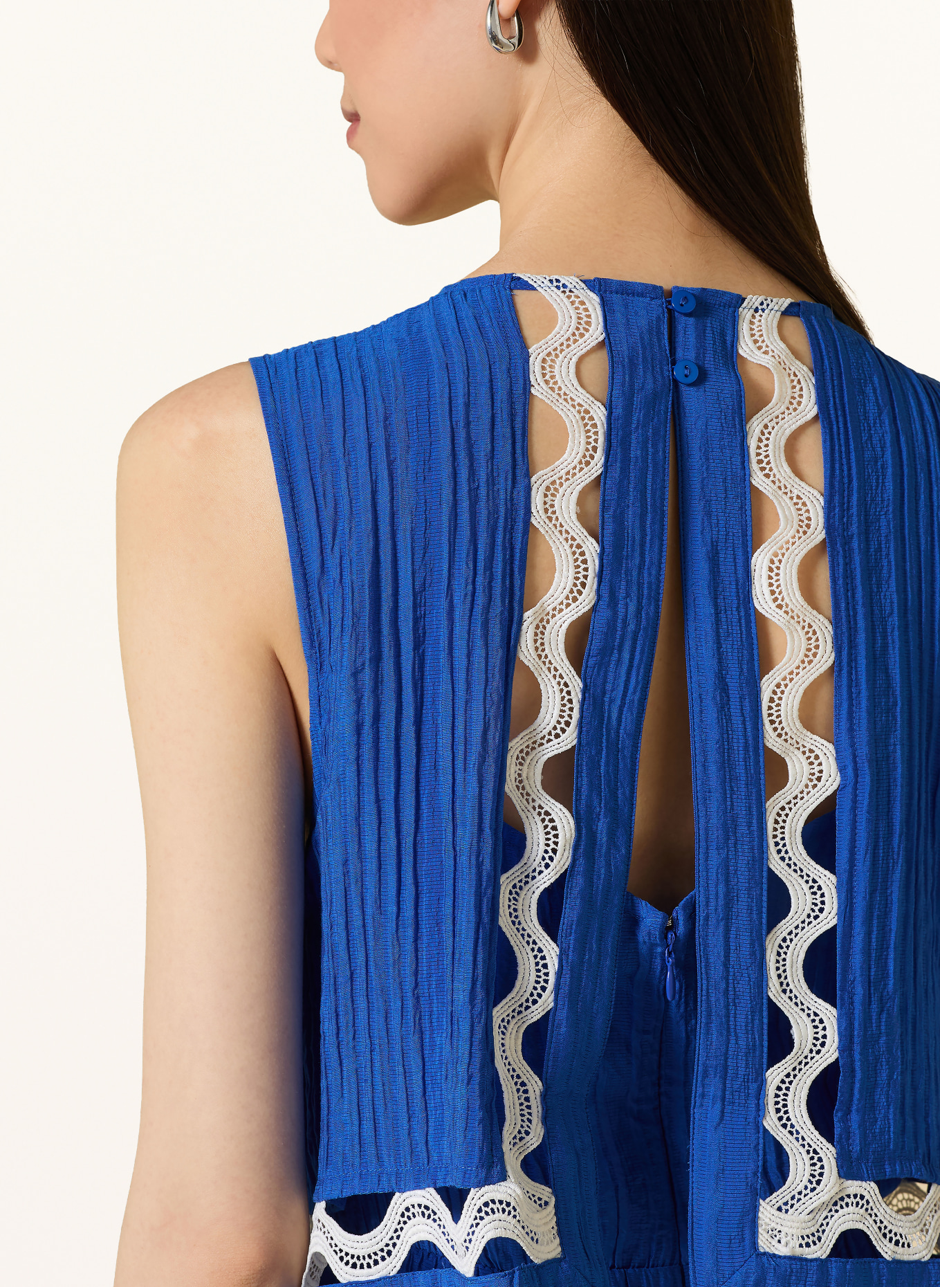 Phase Eight AUBREY jumpsuit with pleats and lace: BLUE / WHITE