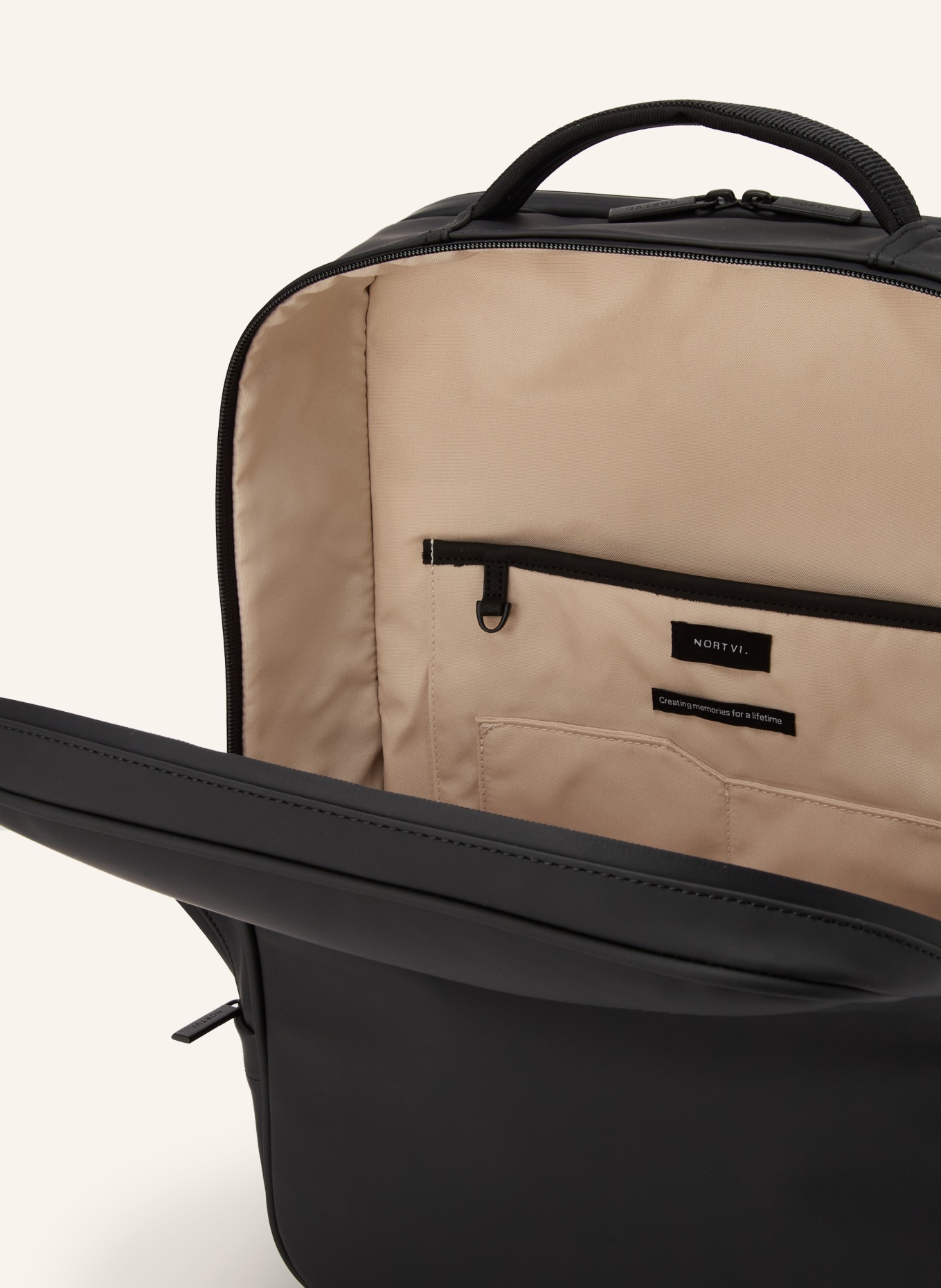 NORTVI Rucksack ACTIVE mit Laptop-Fach: SCHWARZ