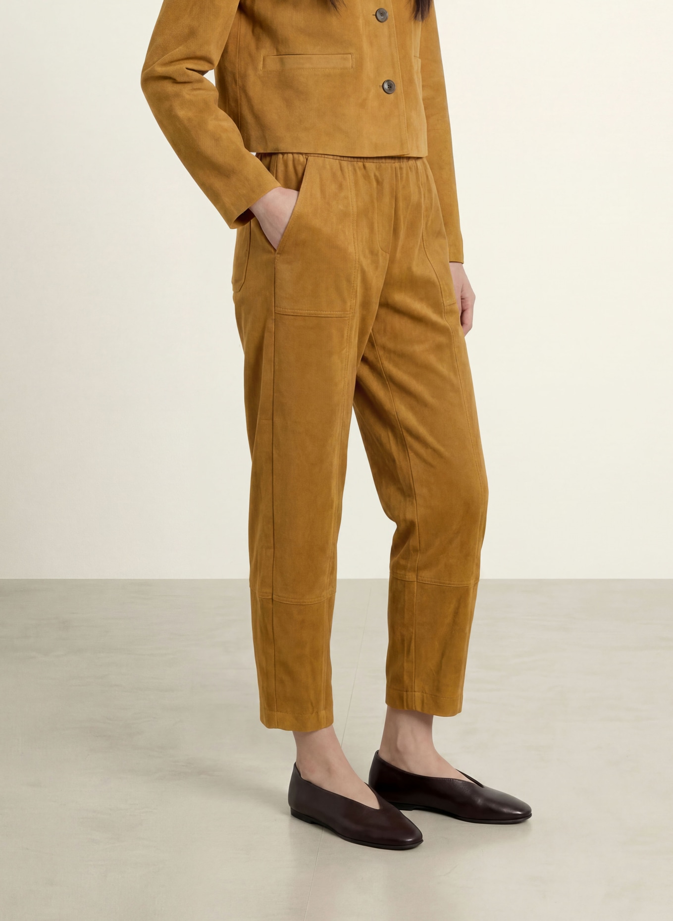 OPUS 7/8-broek MYHA in leerlook: LICHTBRUIN