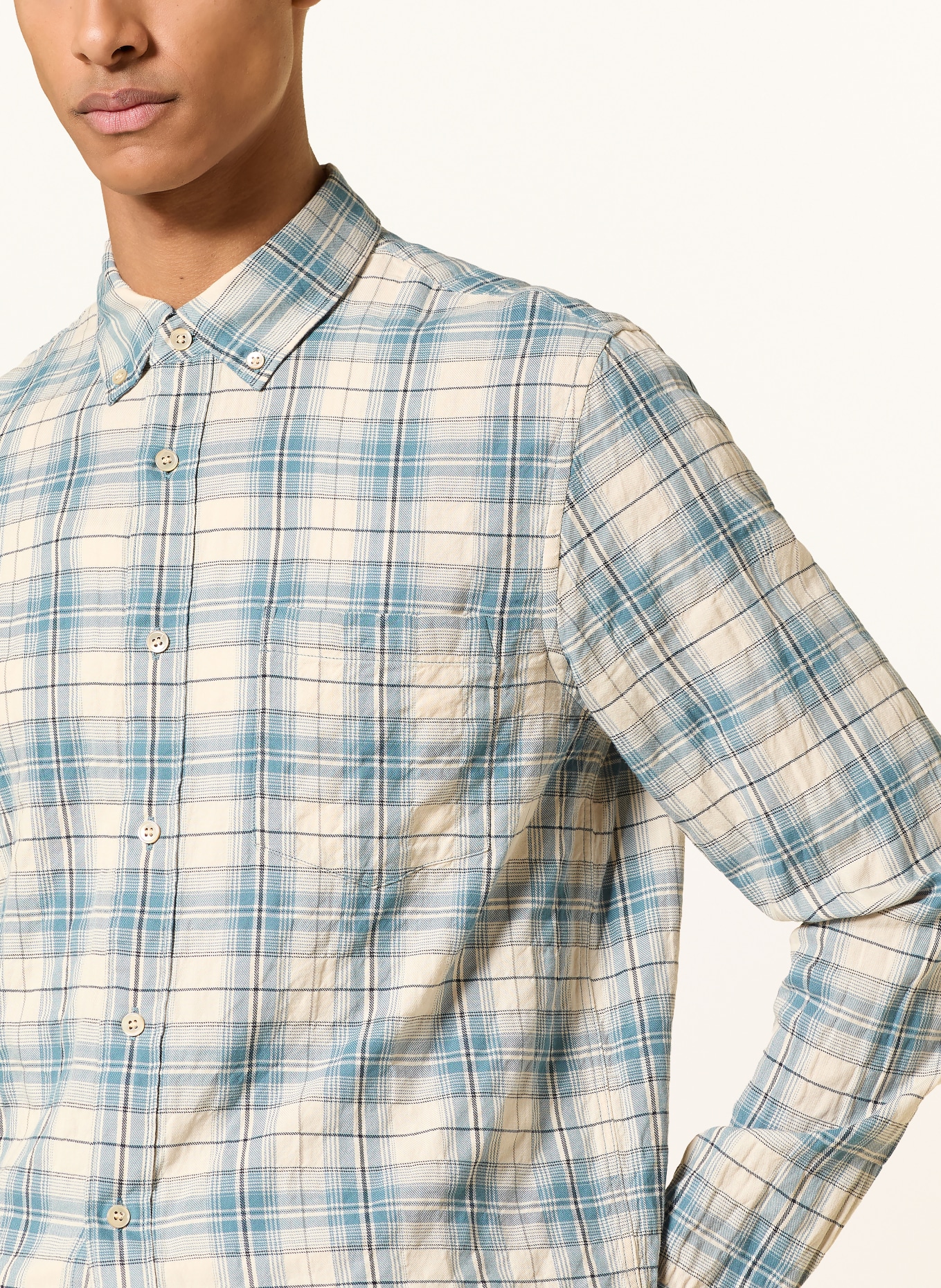 ARKET Flanellen overhemd BARD Regular Fit: ECRU / BLAUWGRIJS / ZWART