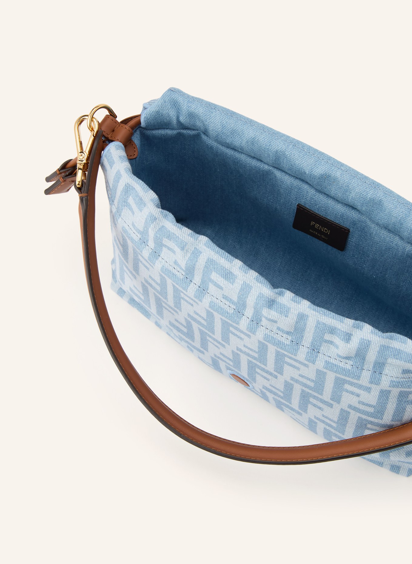 FENDI Geantă de umăr MAMMA BAGUETTE: ALBASTRU DESCHIS / MARO / ALBASTRU-CENUȘIU