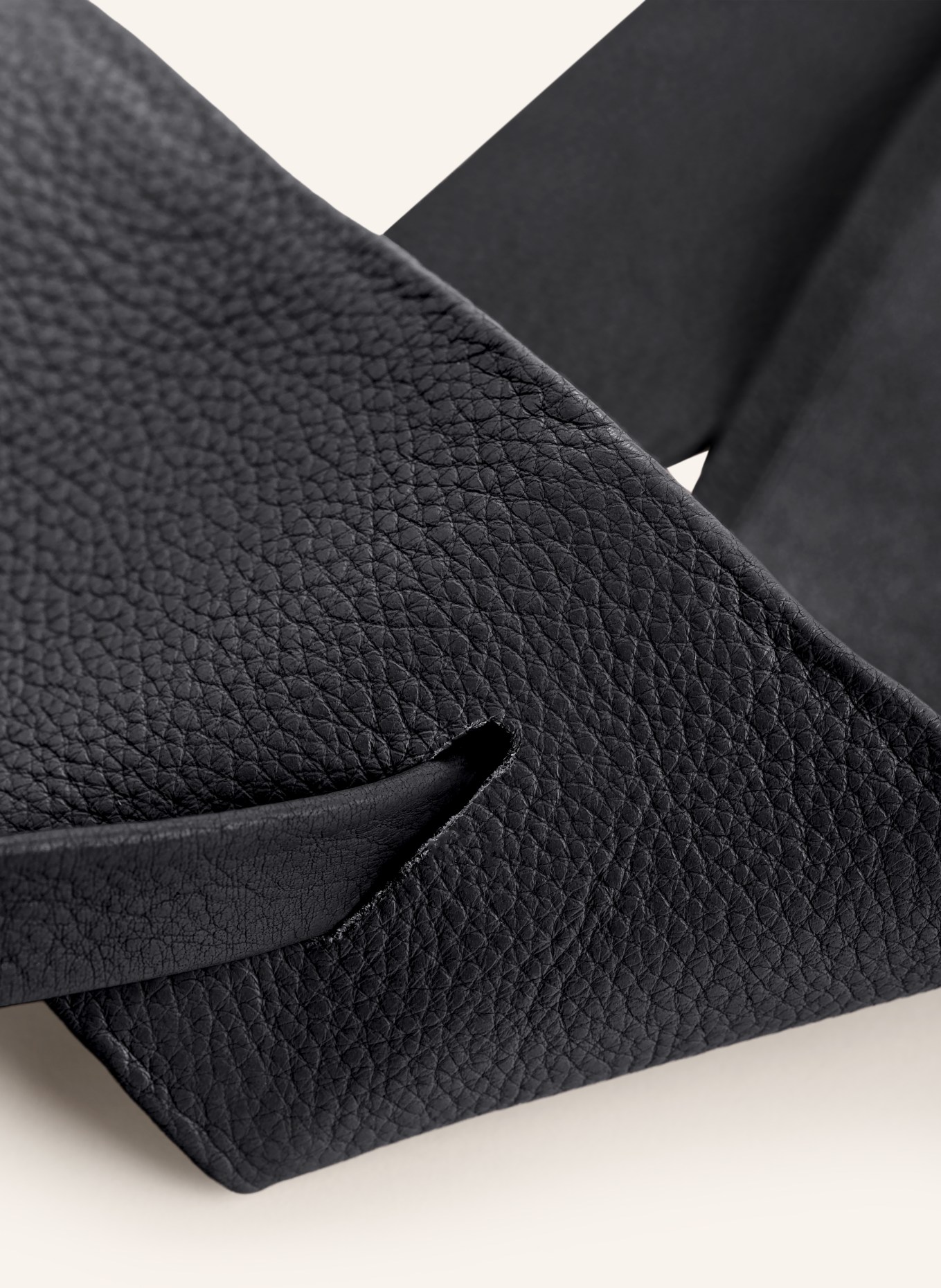 Vanzetti Leather waist belt: BLACK