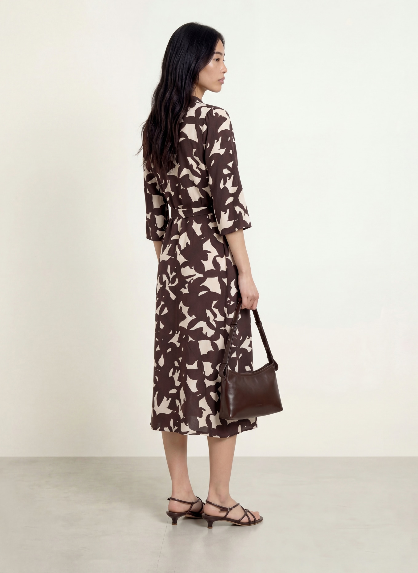 MORE & MORE Kleid mit 3/4-Arm: DUNKELBRAUN / WEISS