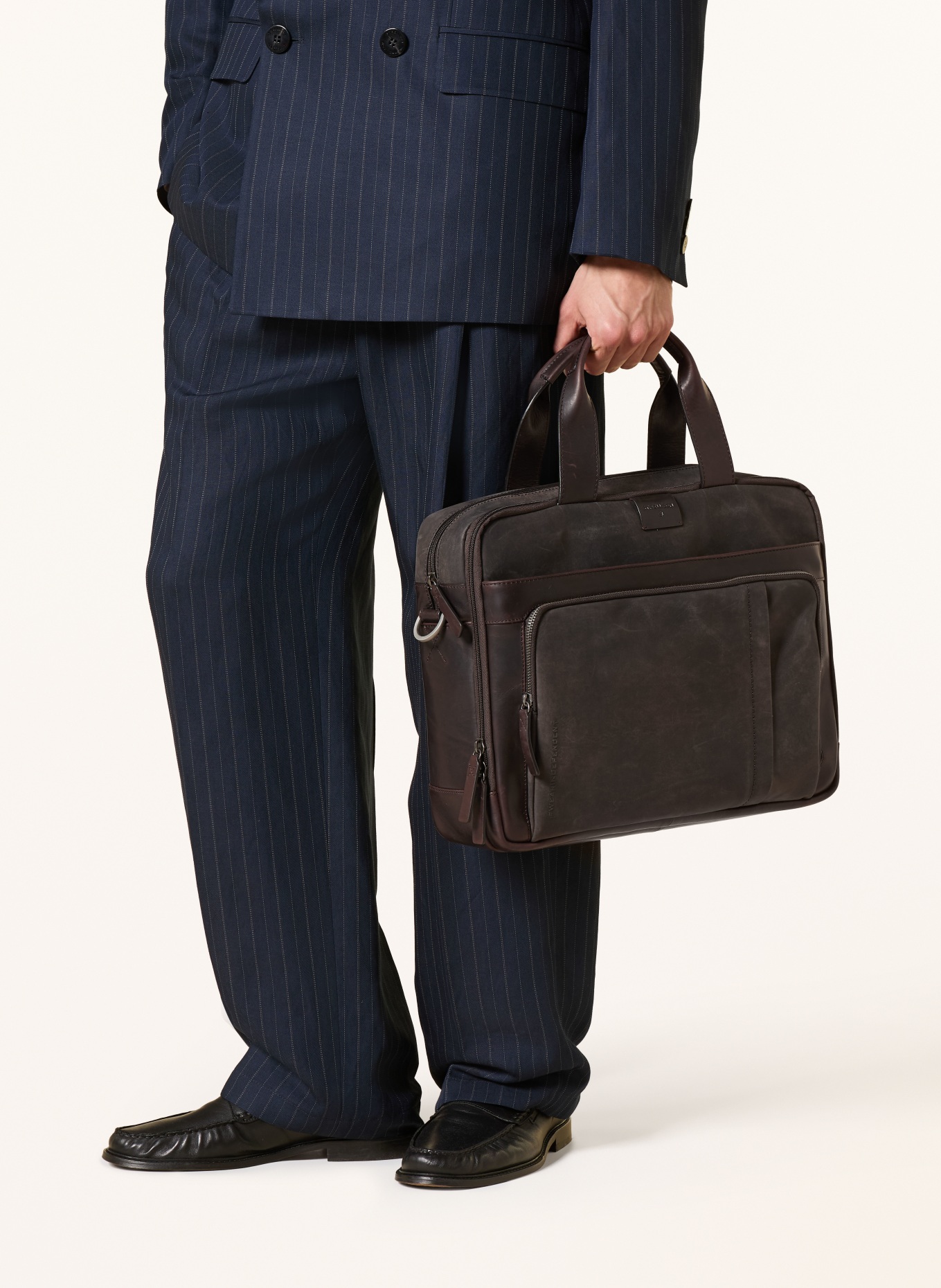 STRELLSON Laptoptas BRICK LANE: MARRON FONCÉ