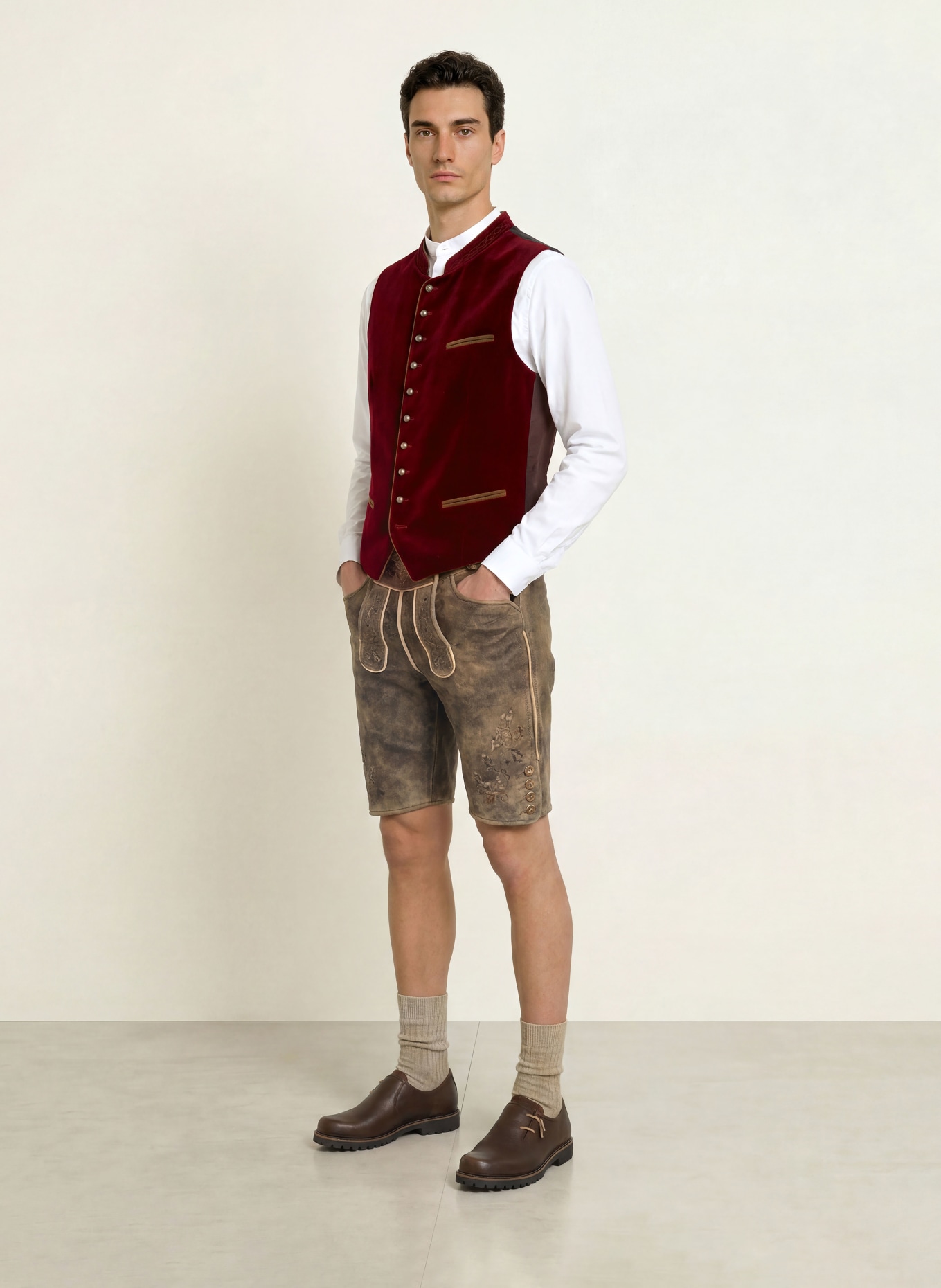 Hammerschmid Trachten waistcoat ALBRECHT made of velvet: DARK RED / BLACK