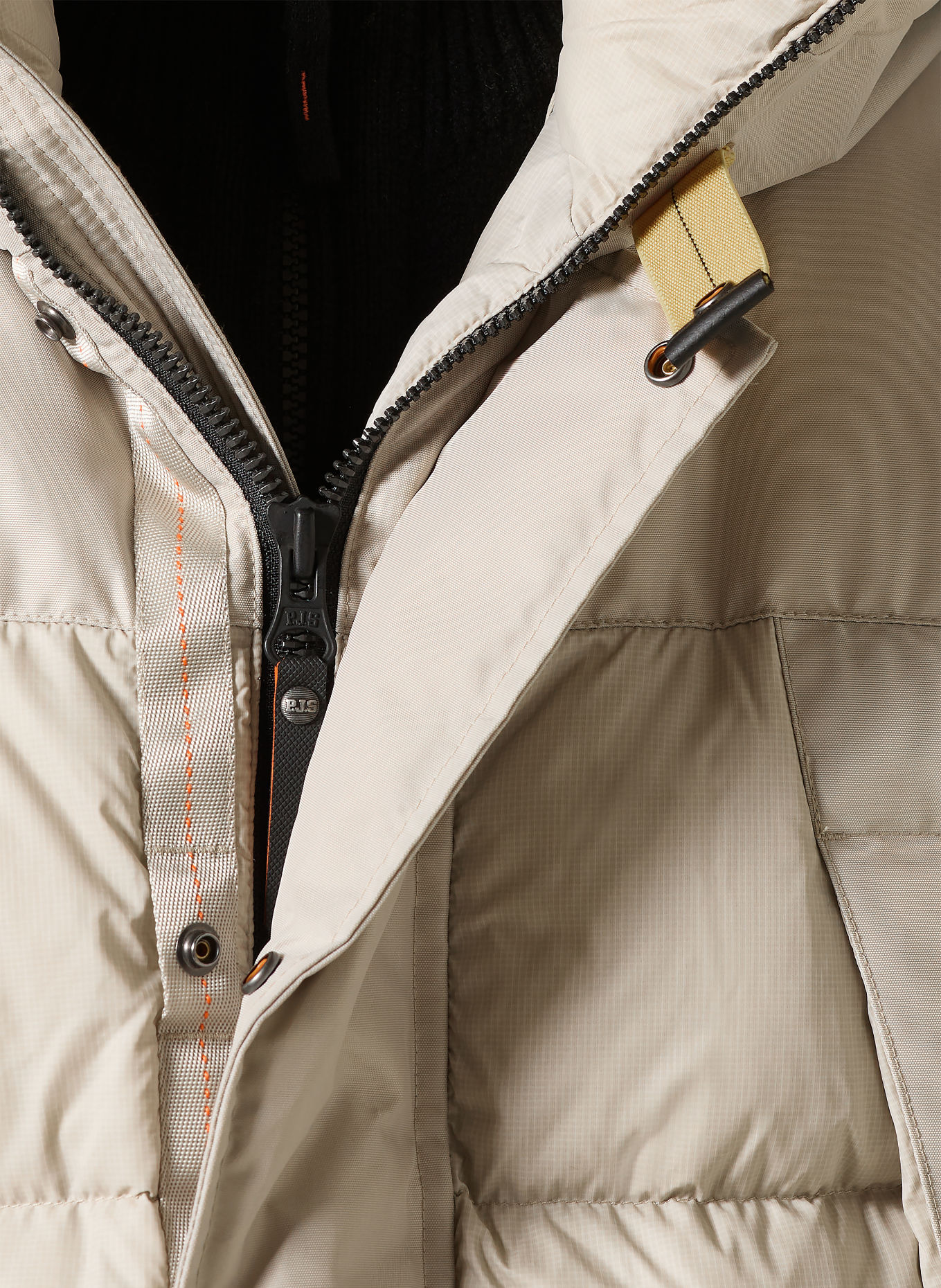 PARAJUMPERS Down jacket SHEDIR: WHITE