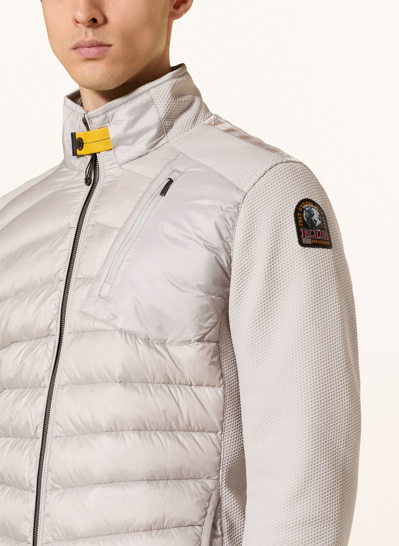 PARAJUMPERS Daunenjacke JAYDEN im Materialmix: HELLGRAU