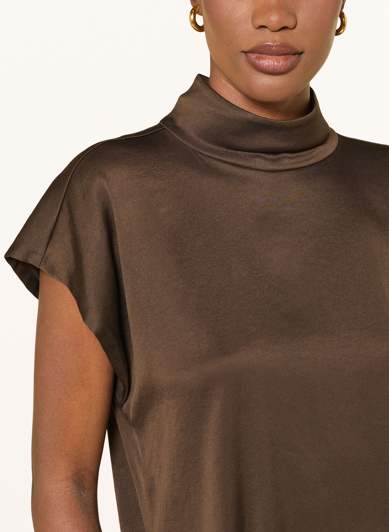 DRYKORN Blusenshirt ALARIA_1 aus Satin: DUNKELBRAUN