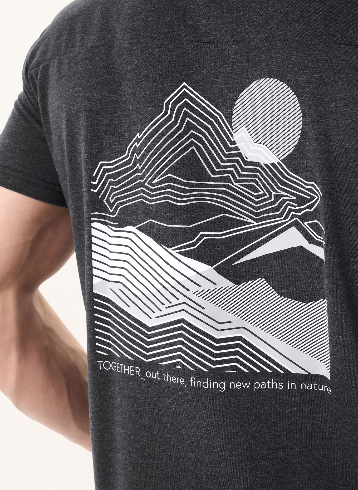 VAUDE T-Shirt TEKOA III: DUNKELGRAU / WEISS