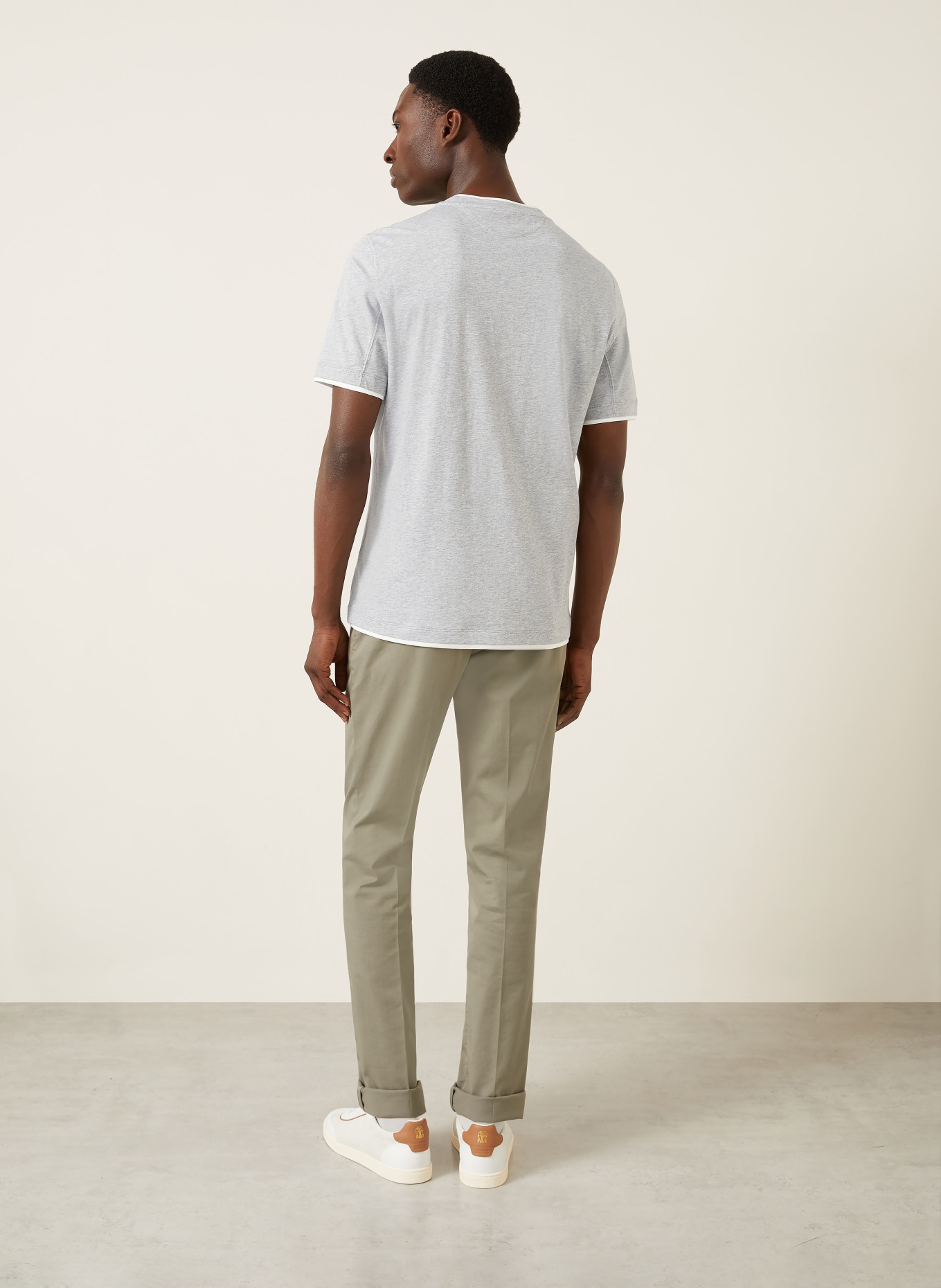BRUNELLO CUCINELLI T-shirt: JASNOCZARY / BIAŁY