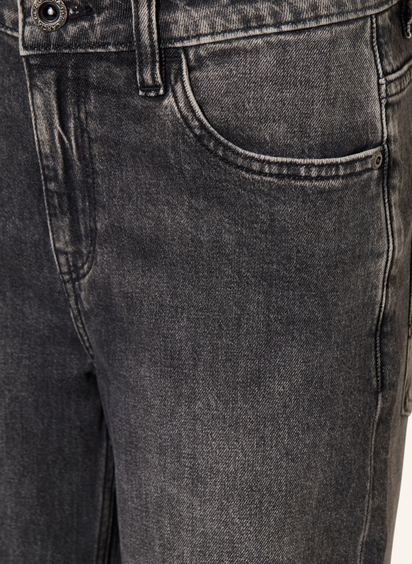 GARCIA Jean ILYANO coupe droite: 6057 dark used