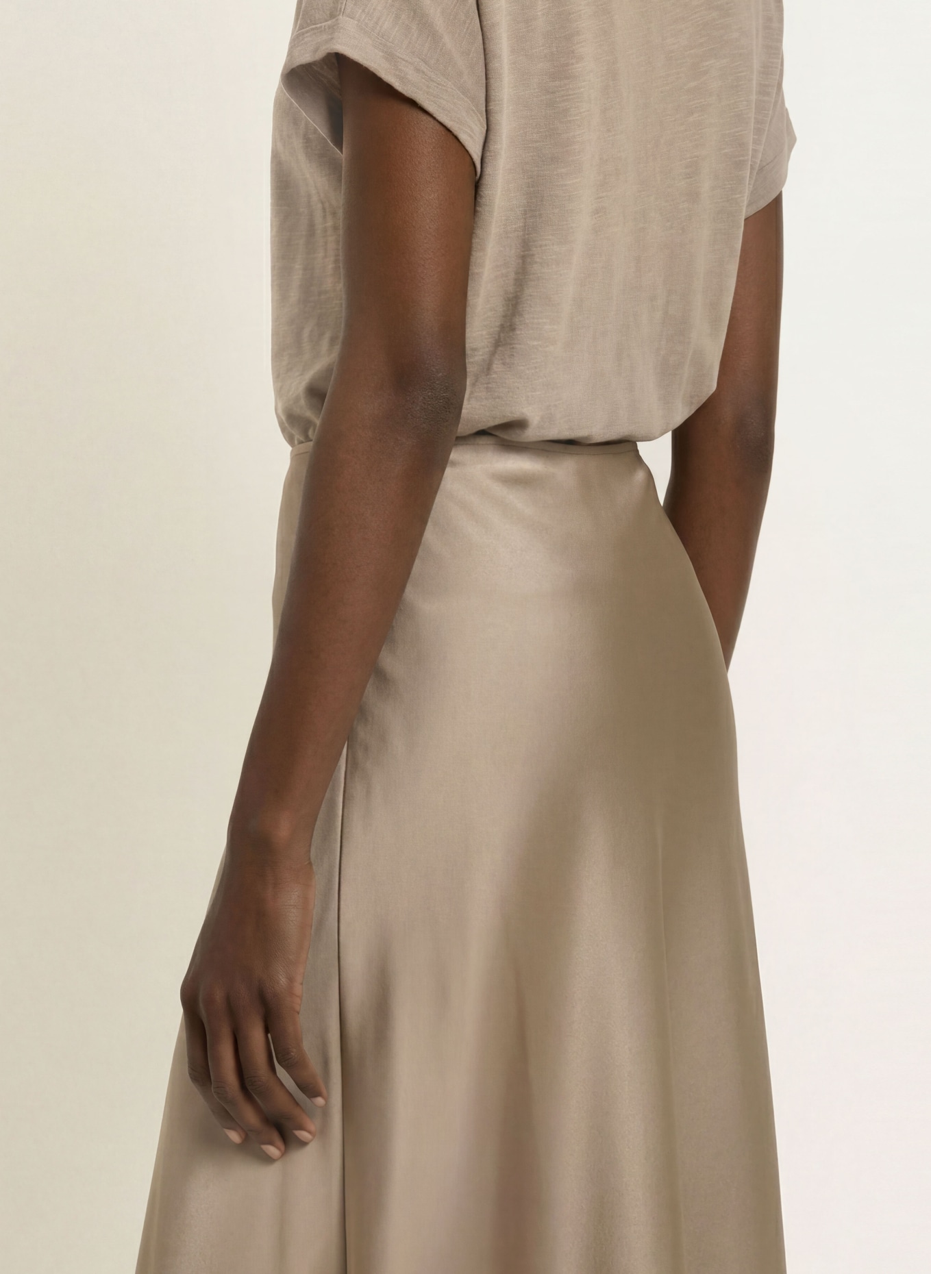 Juvia Satinrock FLEUR: KHAKI