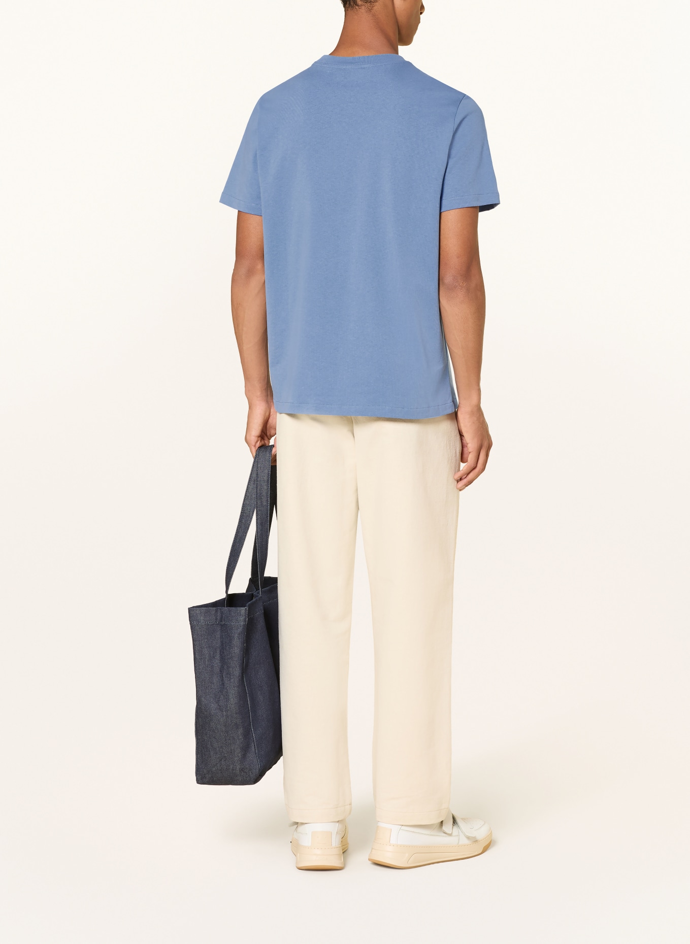 A.P.C. T-shirt: LICHTBLAUW