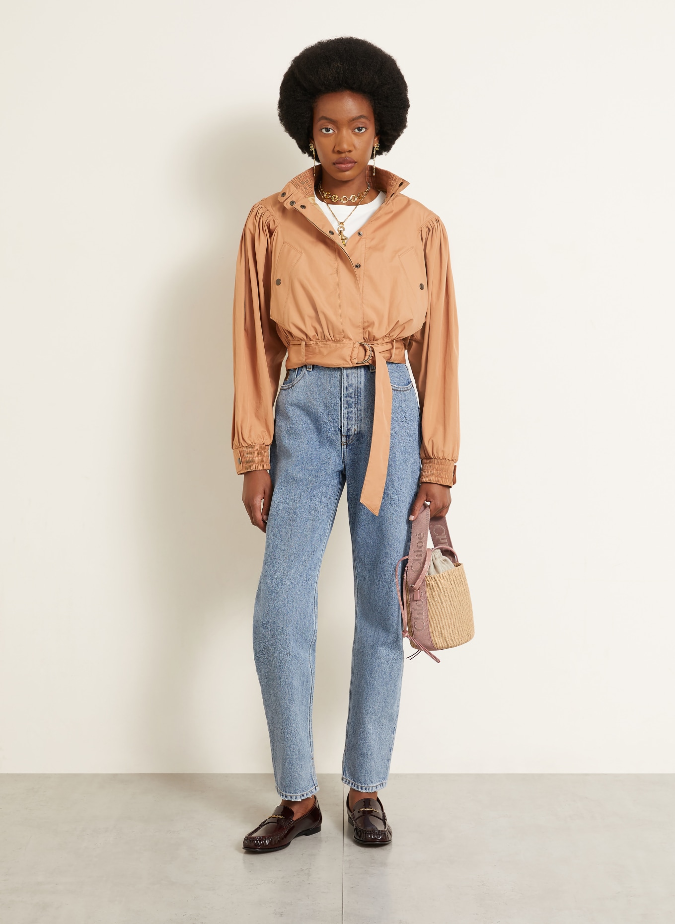 Chloé Geantă tip sac WOODY: 26S NOUGAT