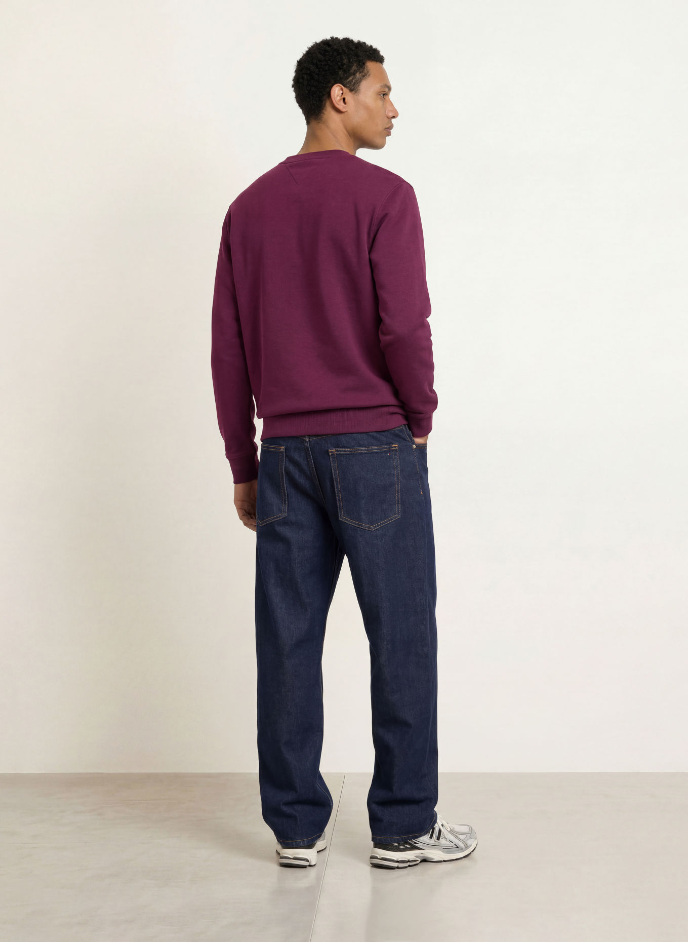 TOMMY JEANS Sweatshirt: DUNKELROT