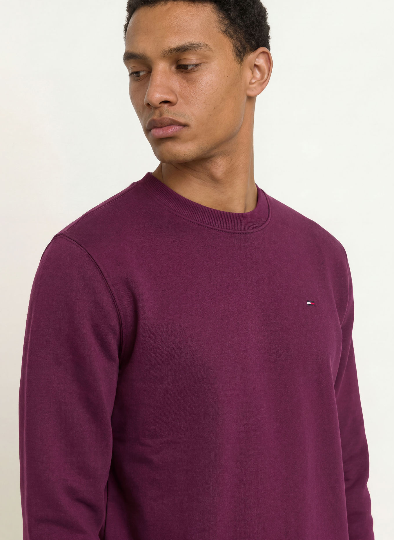 TOMMY JEANS Sweatshirt: DUNKELROT