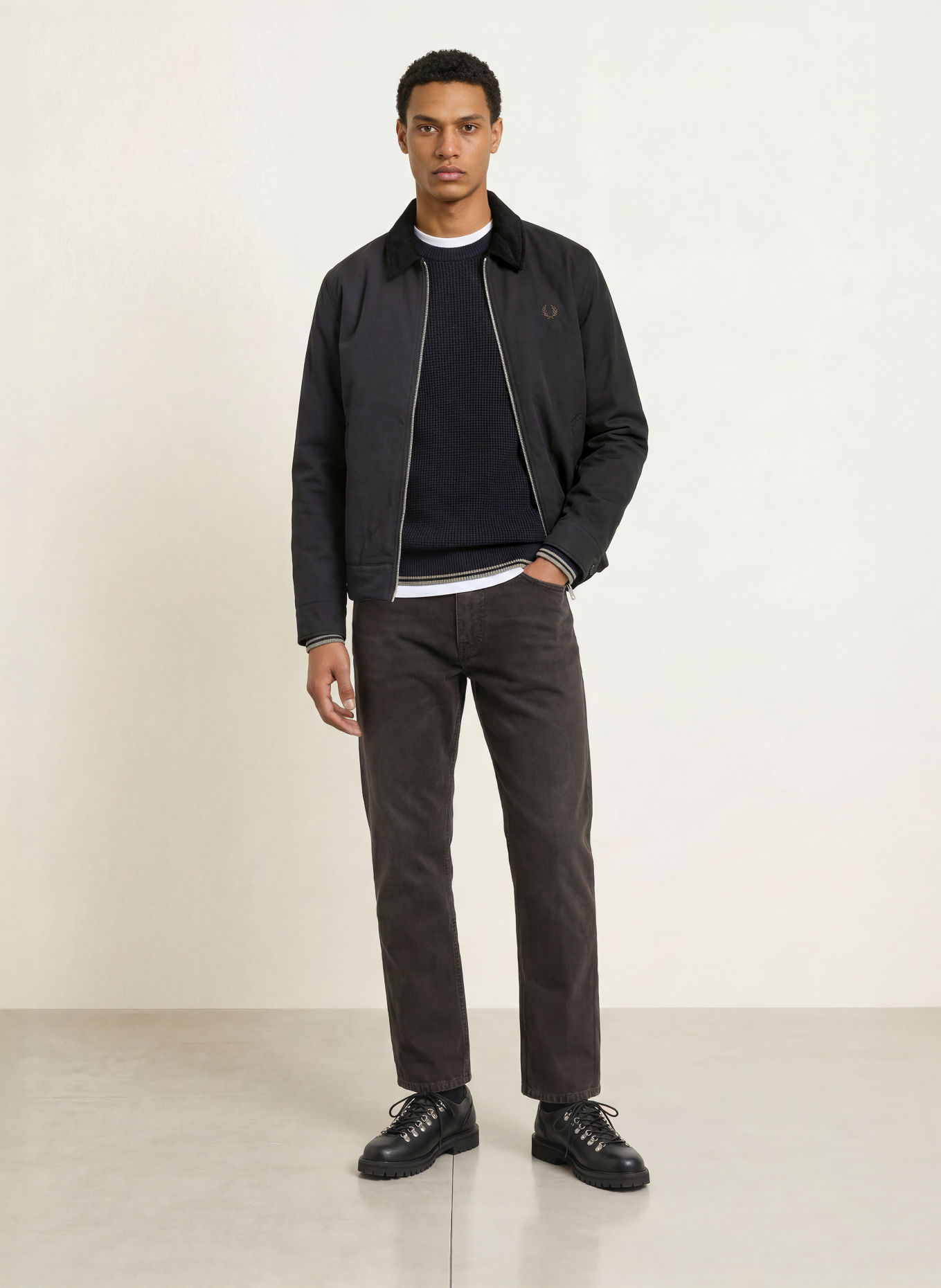 FRED PERRY Jacke: SCHWARZ