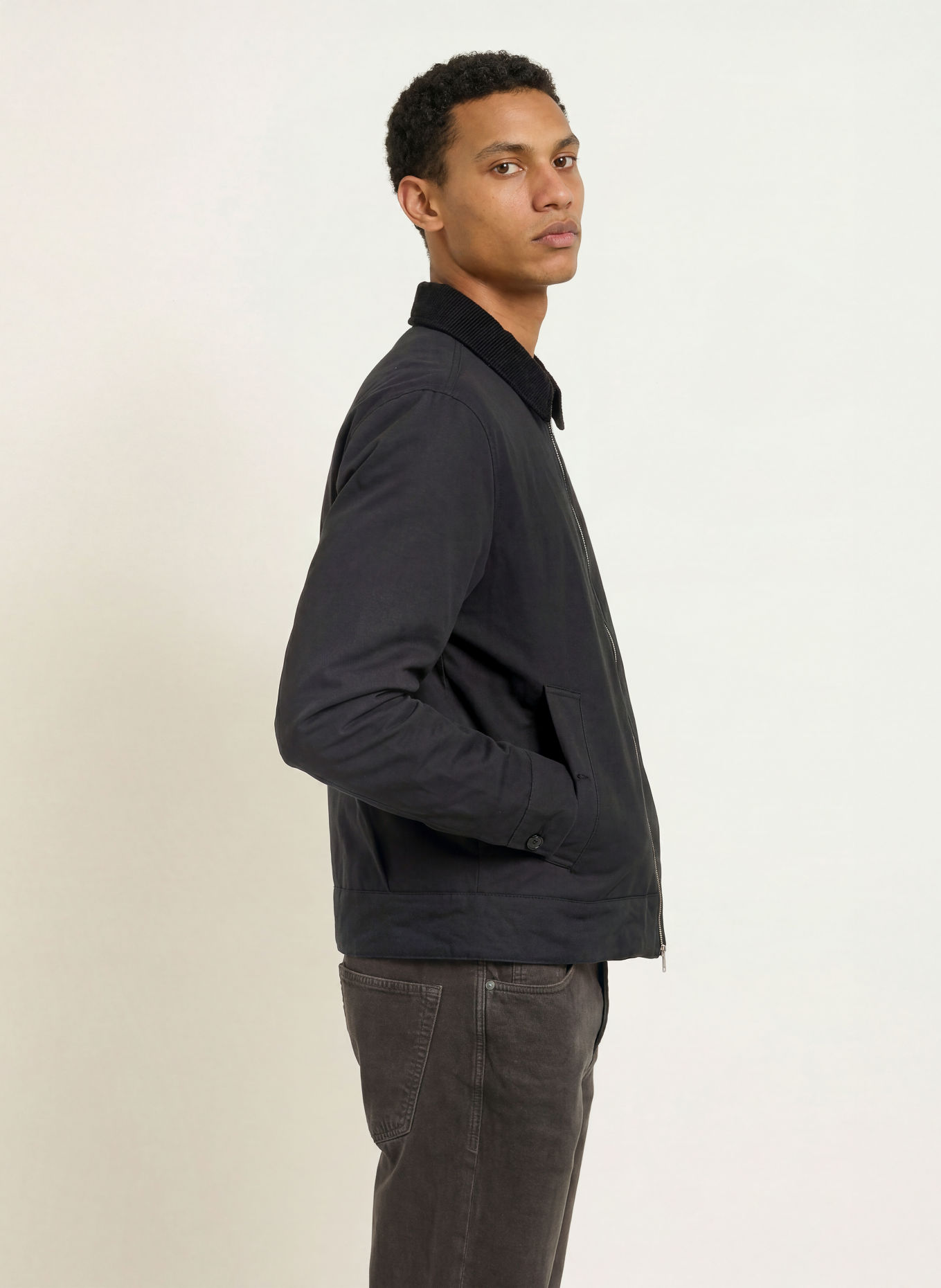 FRED PERRY Jacke: SCHWARZ