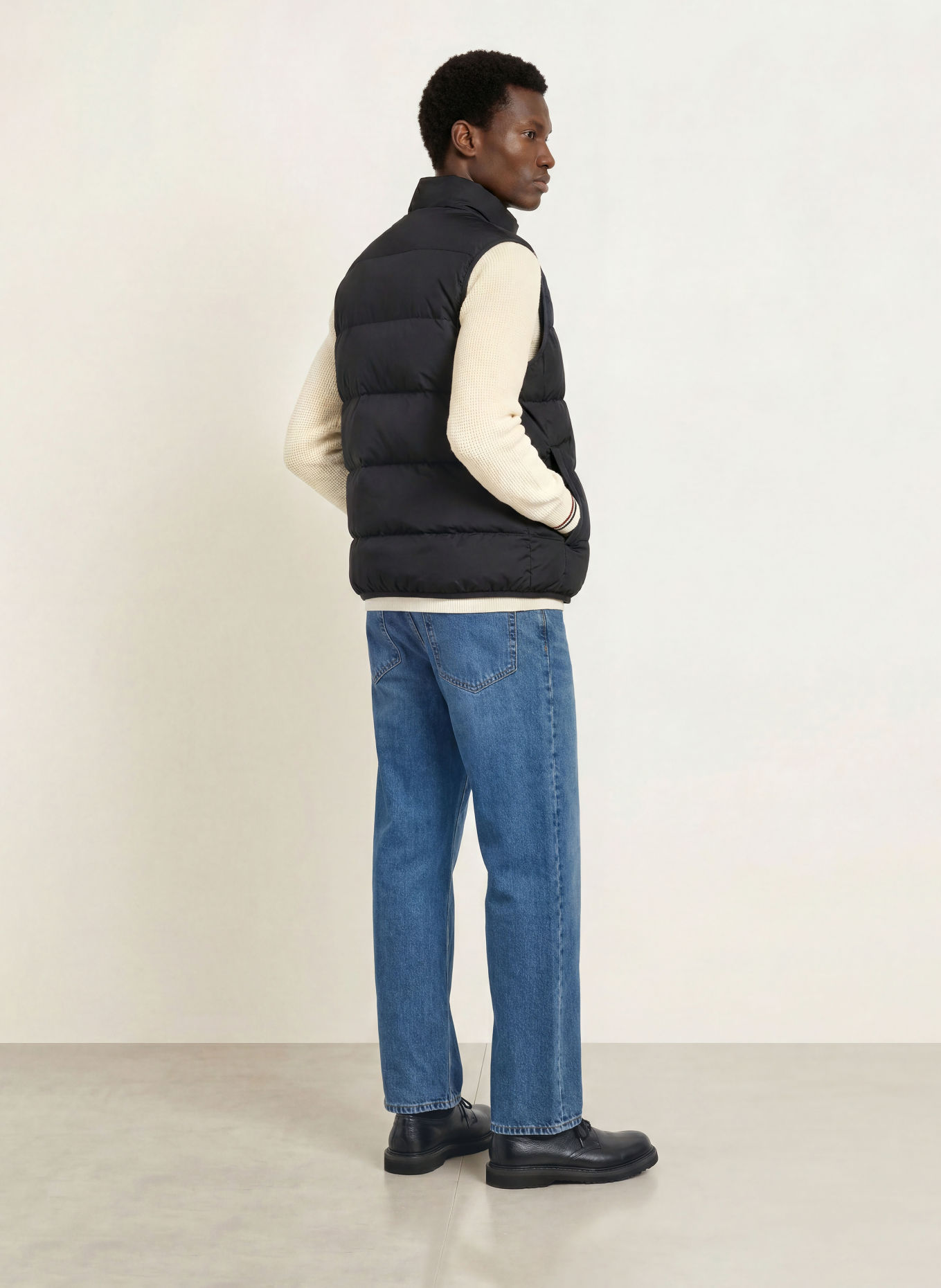 FRED PERRY Quilted vest: BLACK