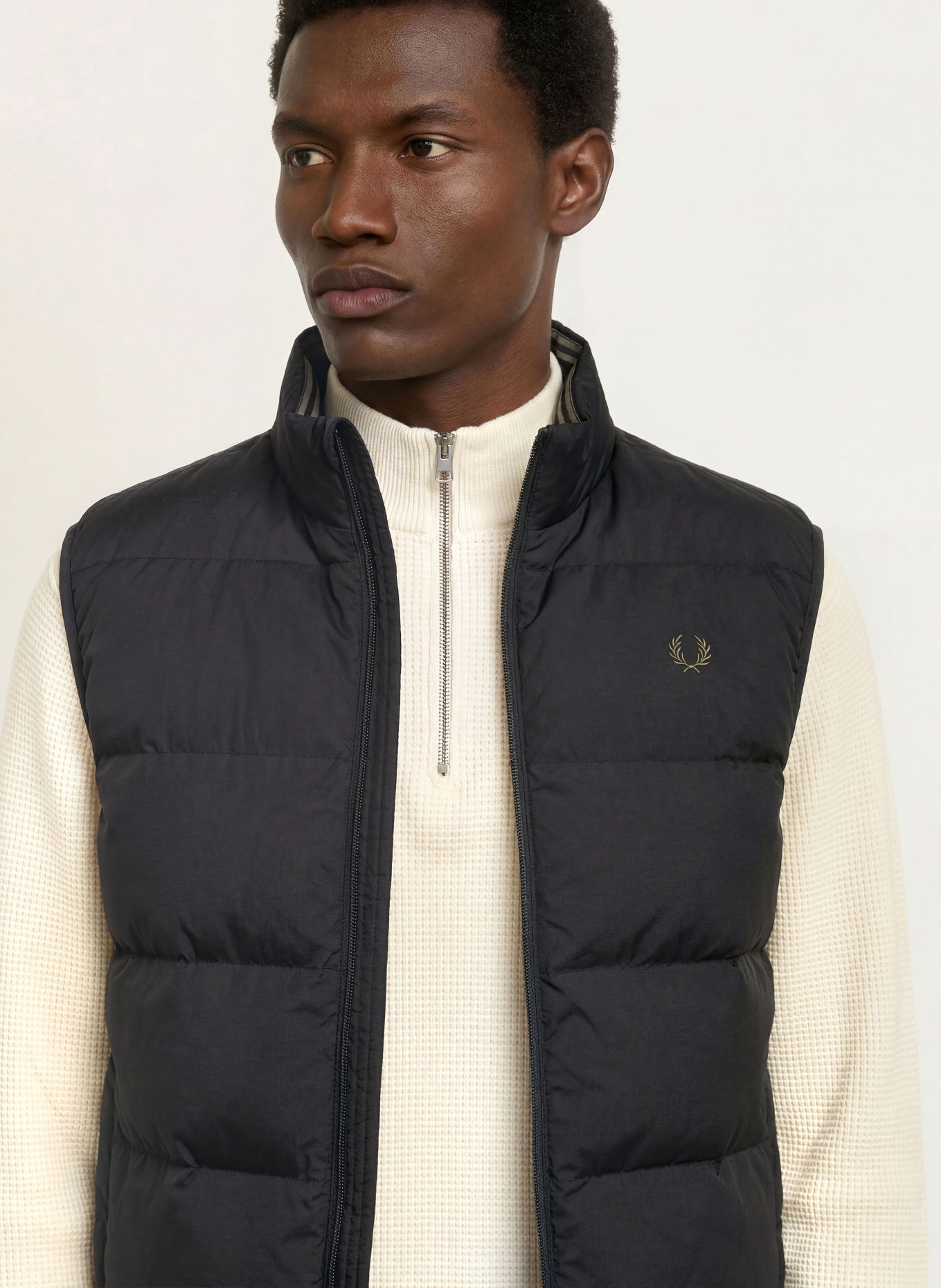 FRED PERRY Quilted vest: BLACK