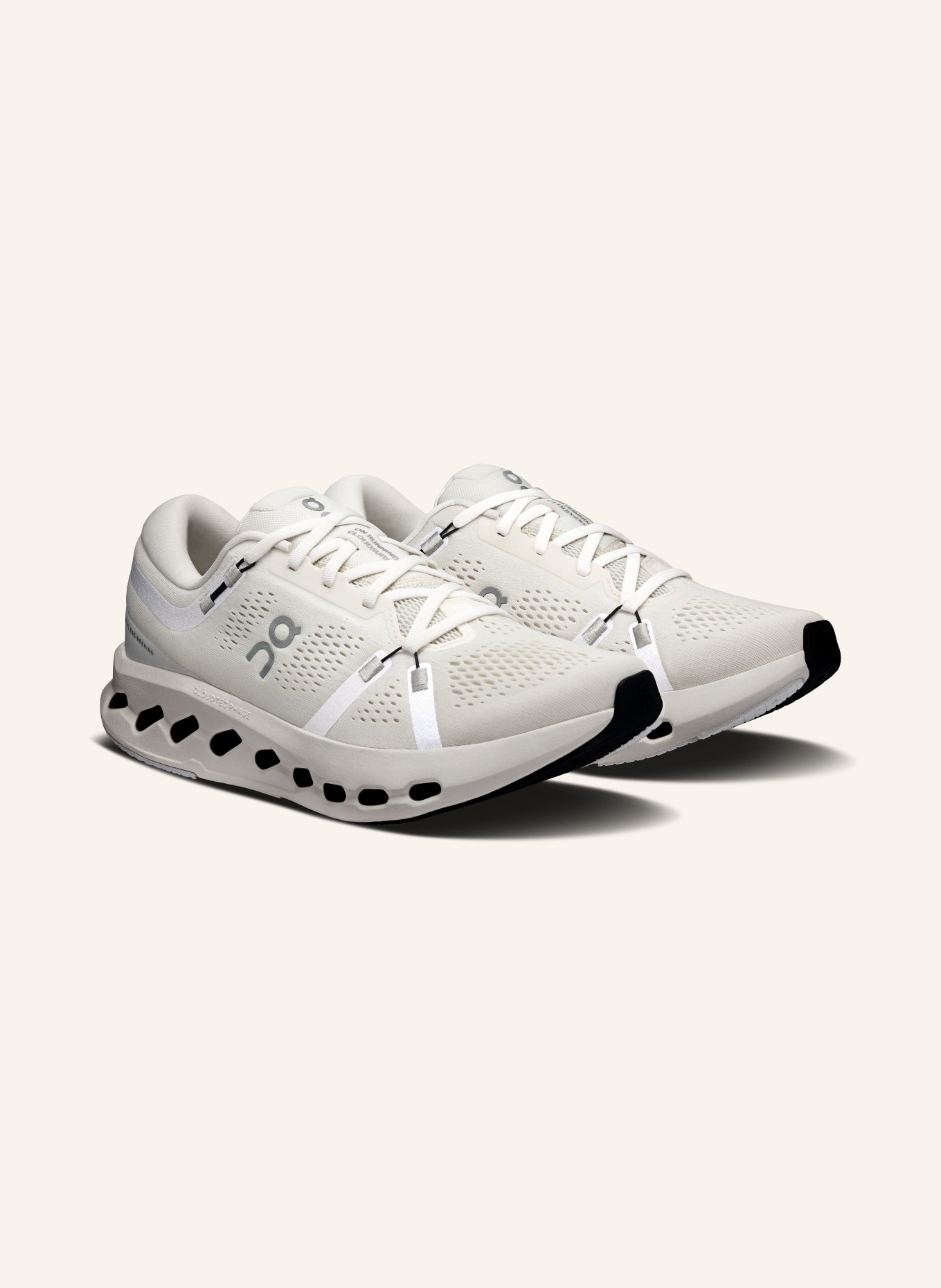 On Hardloopschoenen CLOUDSURFER 2: ECRU