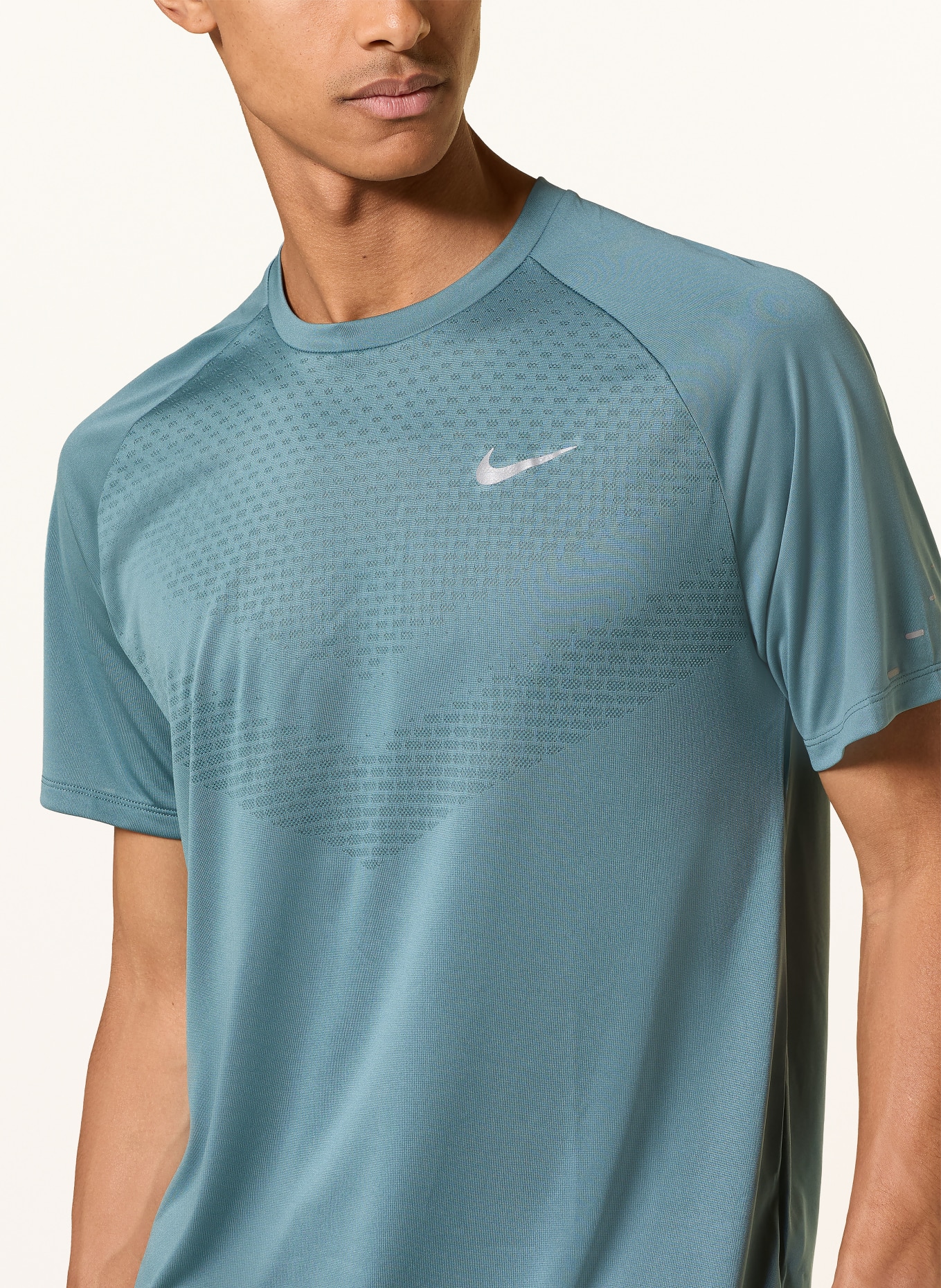 Nike Running shirt STRIDE: TEAL