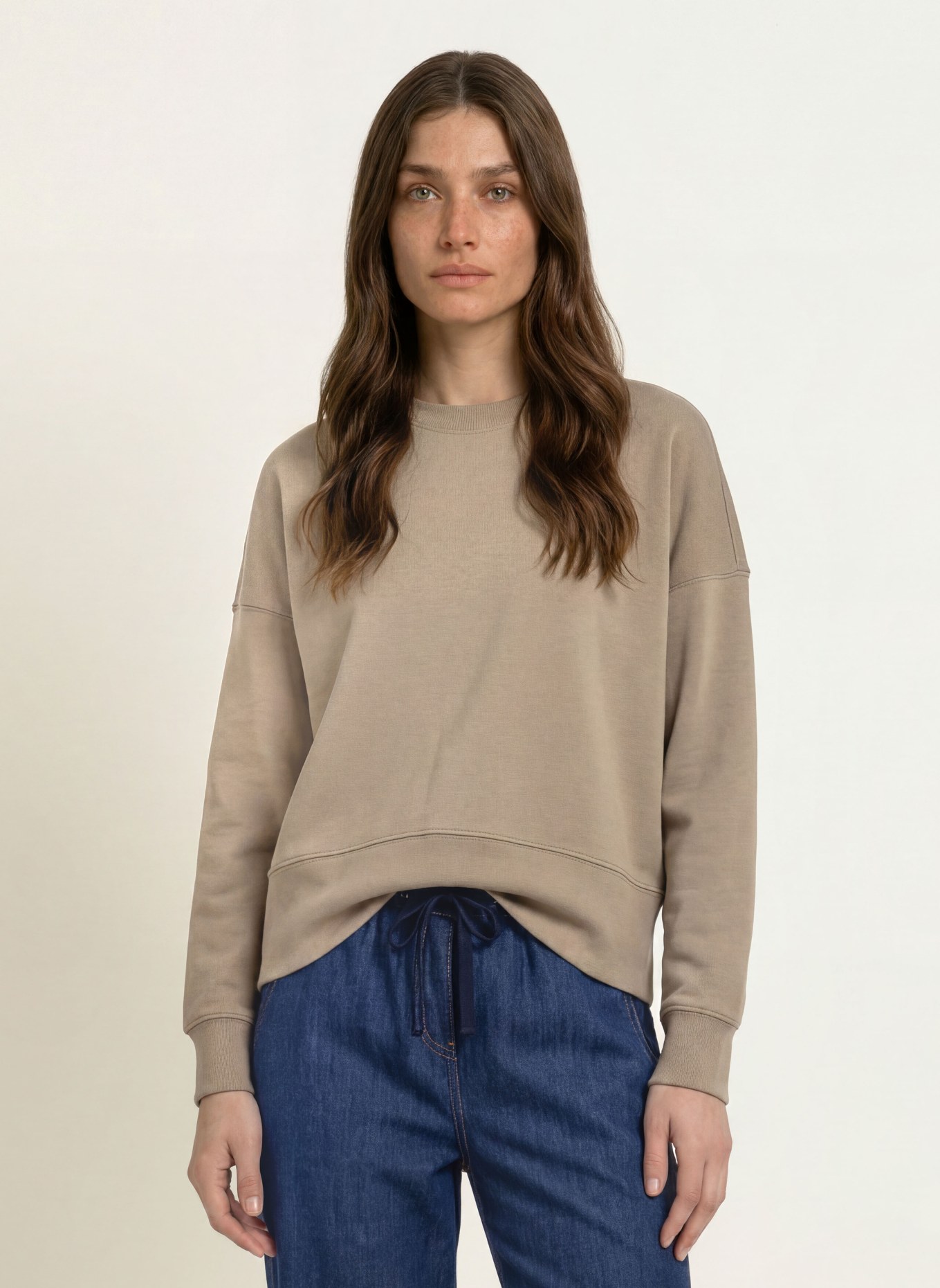 Juvia Sweatshirt ELIA: TAUPE