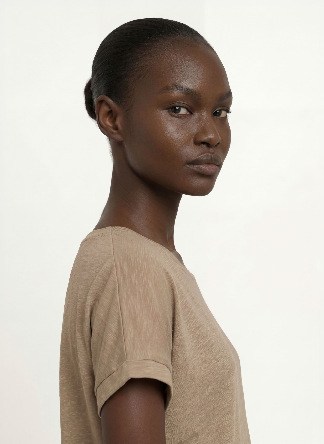 Juvia T-Shirt LUCA: TAUPE