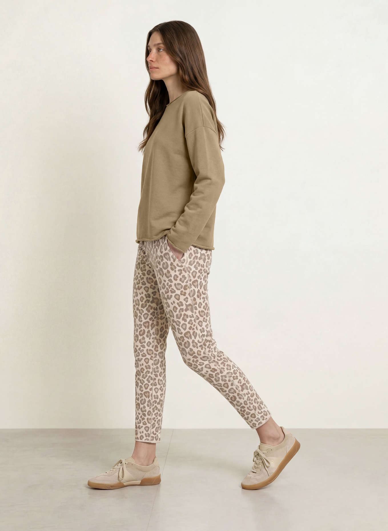 Juvia mikina: KHAKI