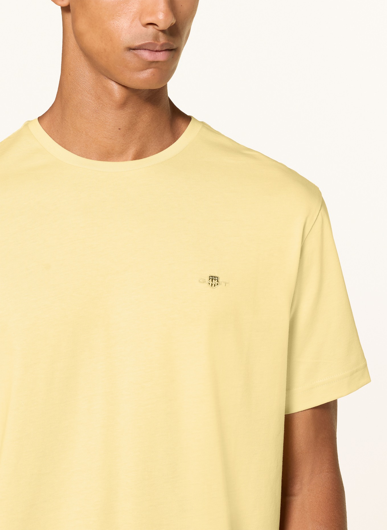 GANT T-shirt: LICHTGEEL