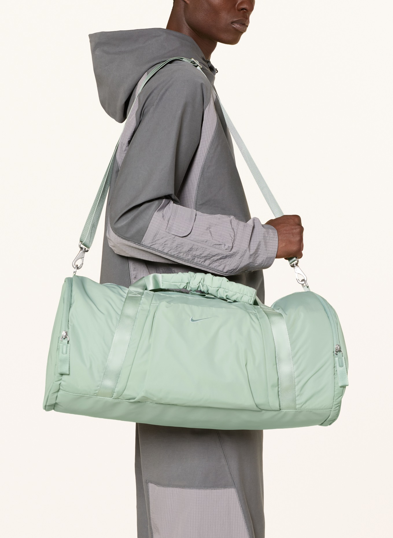 Nike Sporttasche NK ONE 35 l: HELLGRÜN