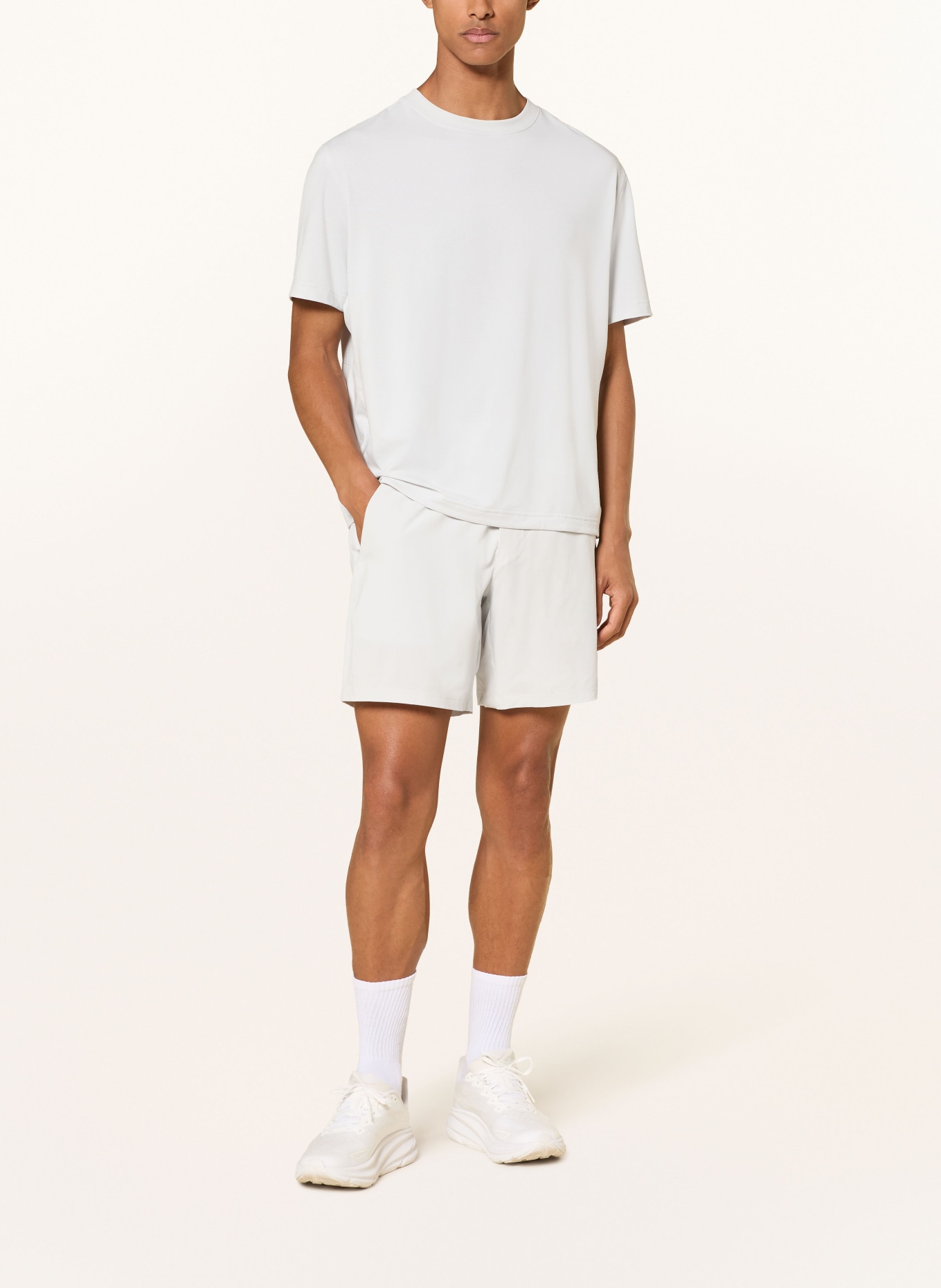 lululemon Szorty treningowe PACE BREAKER LINERLESS SHORT 7IN: KREMOWY